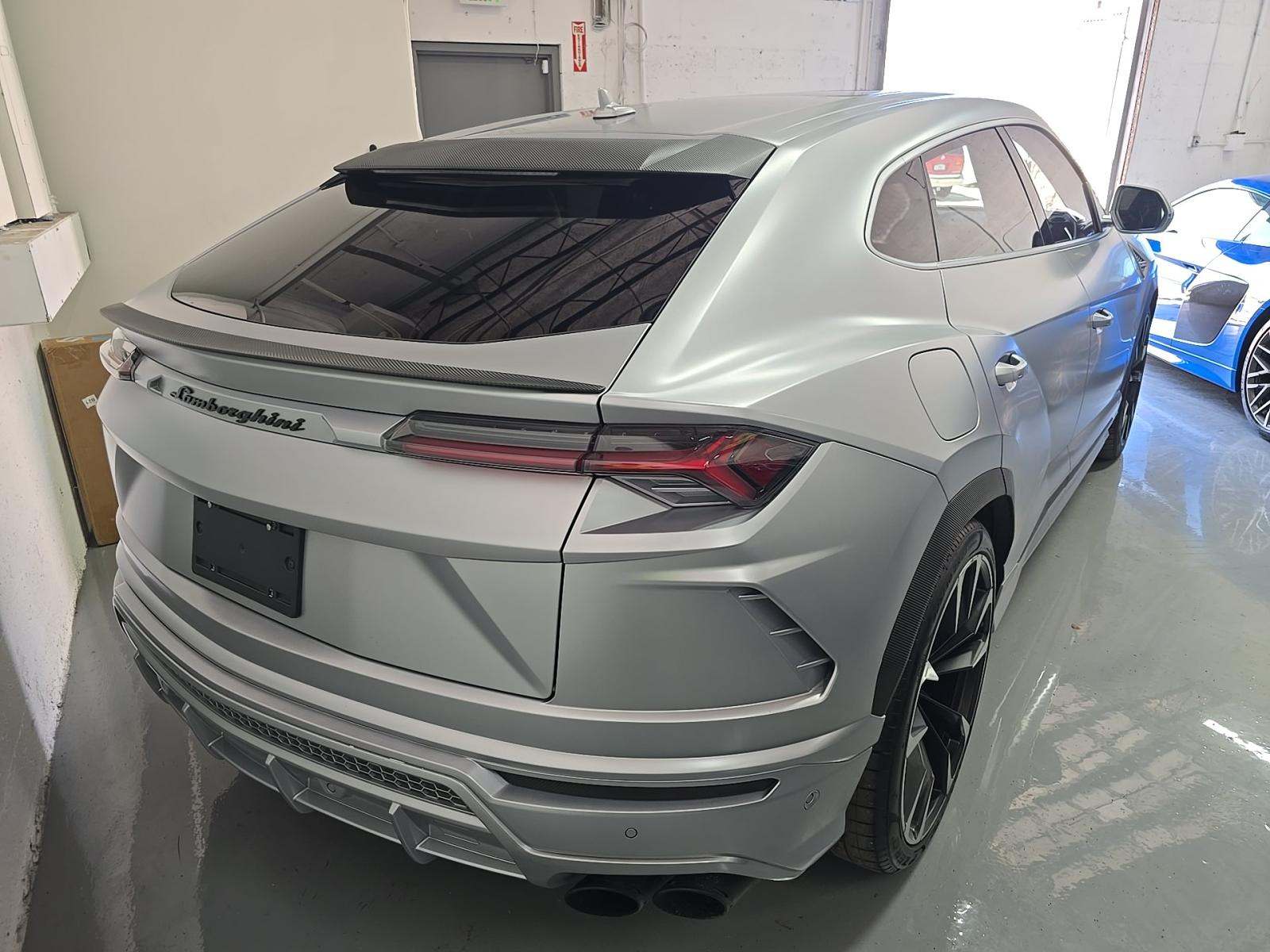 2022 Lamborghini Urus Graphite Capsule AWD