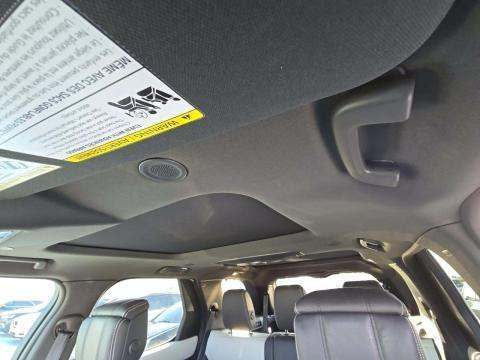 2023 Land Rover Discovery R-Dynamic HSE AWD