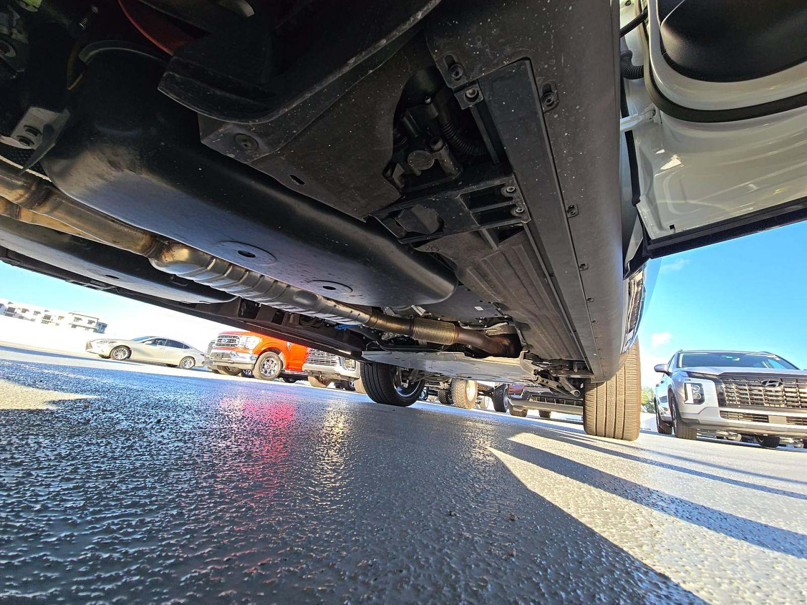 2023 Land Rover Discovery R-Dynamic HSE AWD