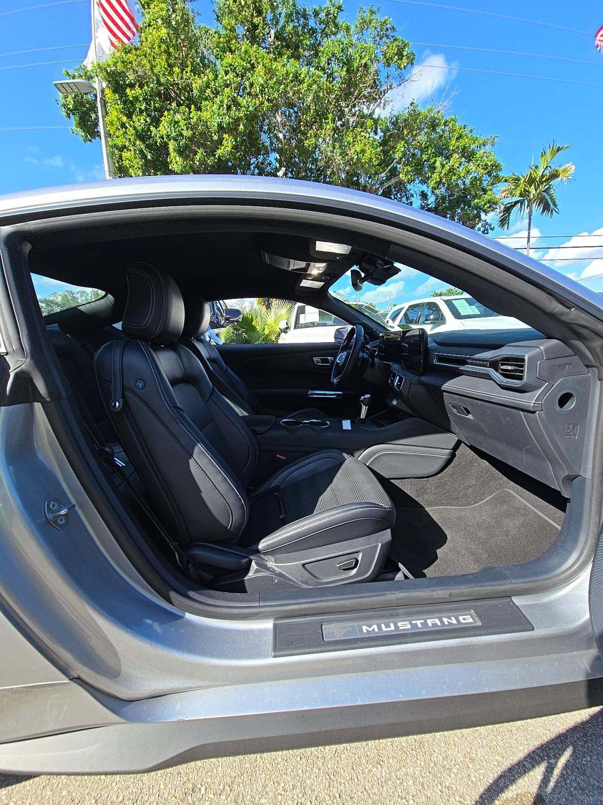 2024 Ford Mustang GT Premium RWD