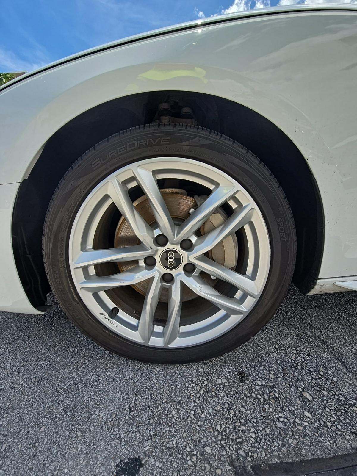 2022 Audi A4 S line Premium Plus AWD