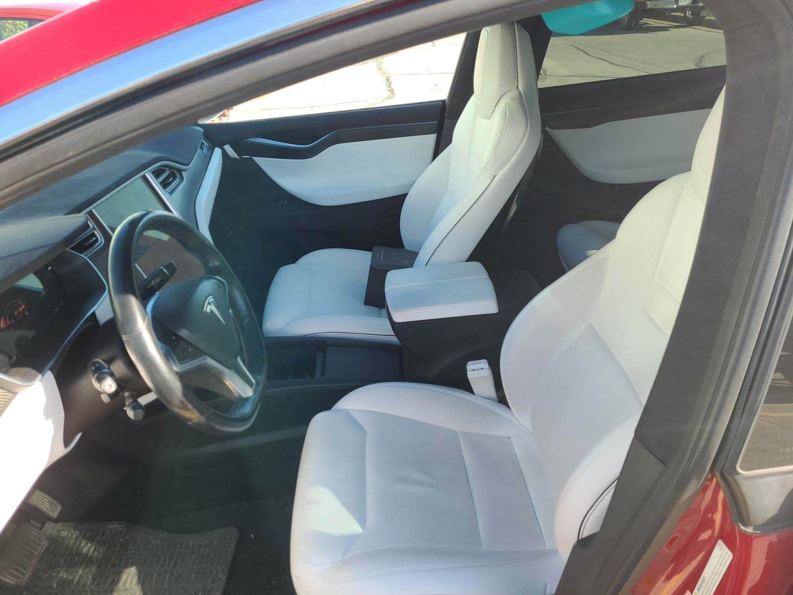 2017 Tesla Model X 90D AWD