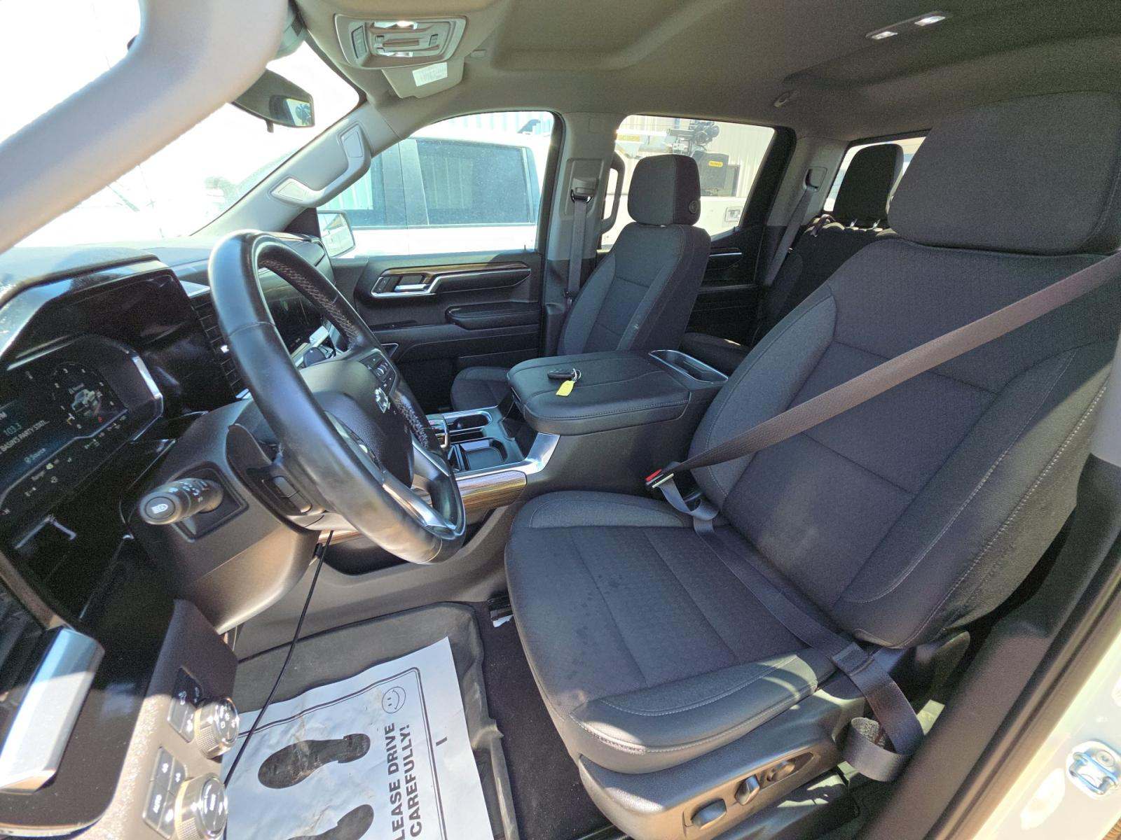 CHEVROLET SILVERADO - 6