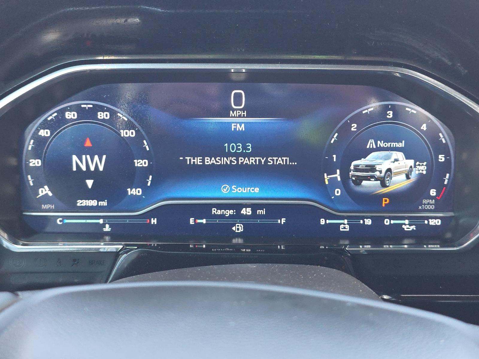 CHEVROLET SILVERADO - 9