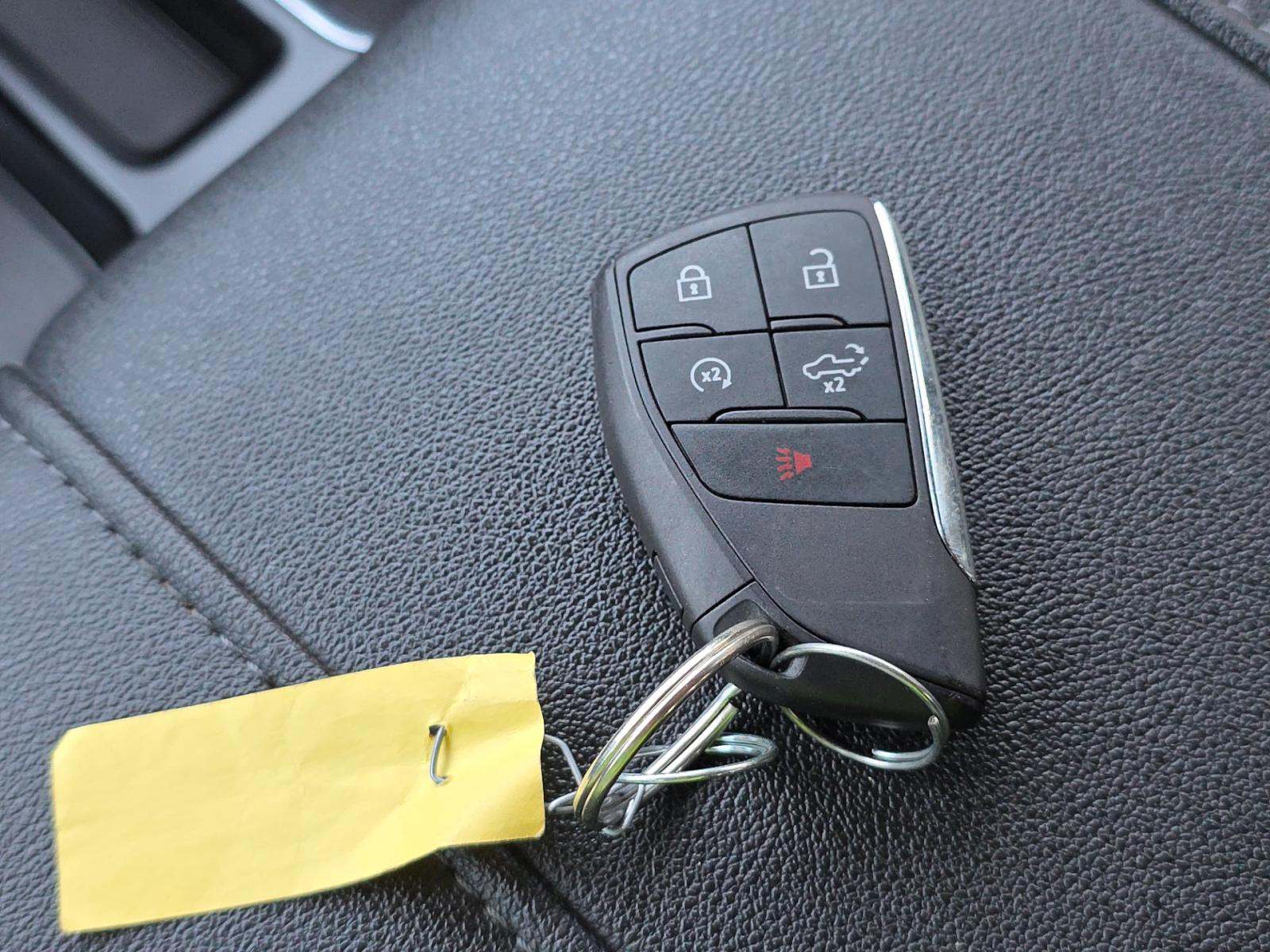 CHEVROLET SILVERADO - 8