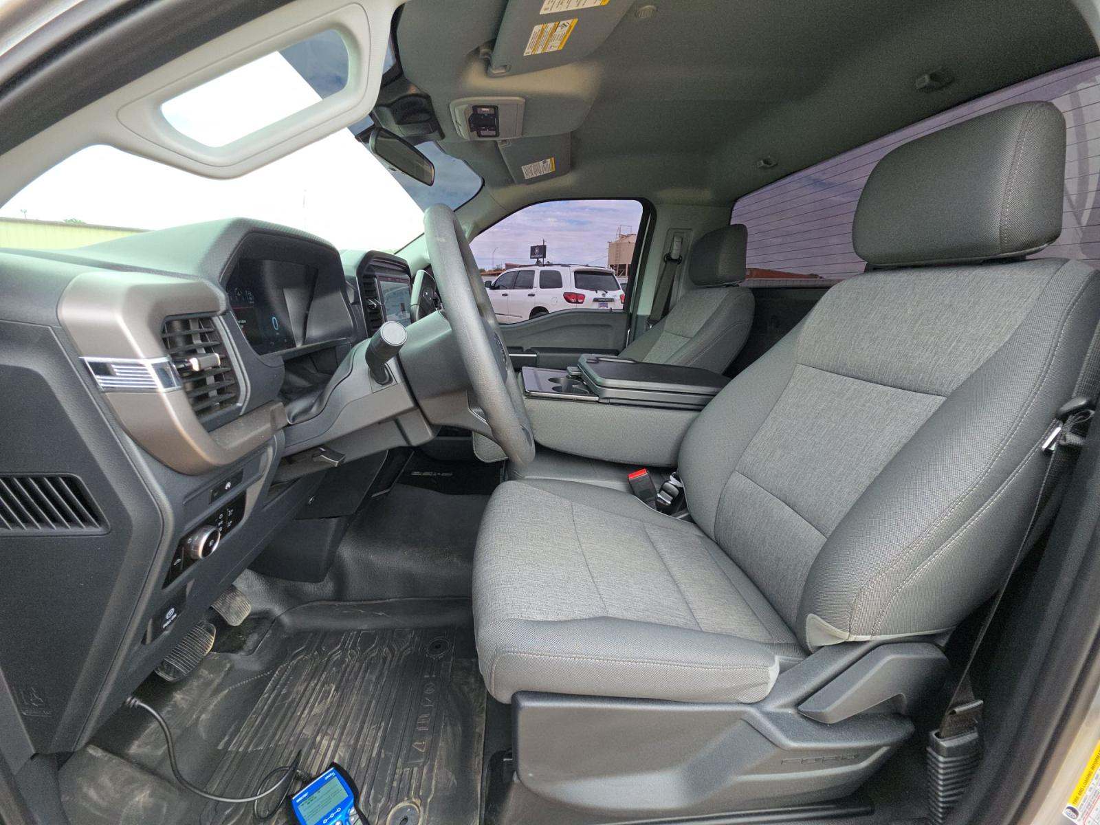 2025 Ford F-150 XL AWD