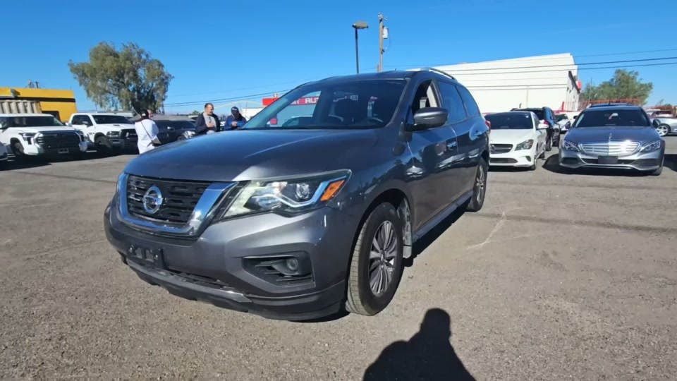 2017 Nissan Pathfinder S