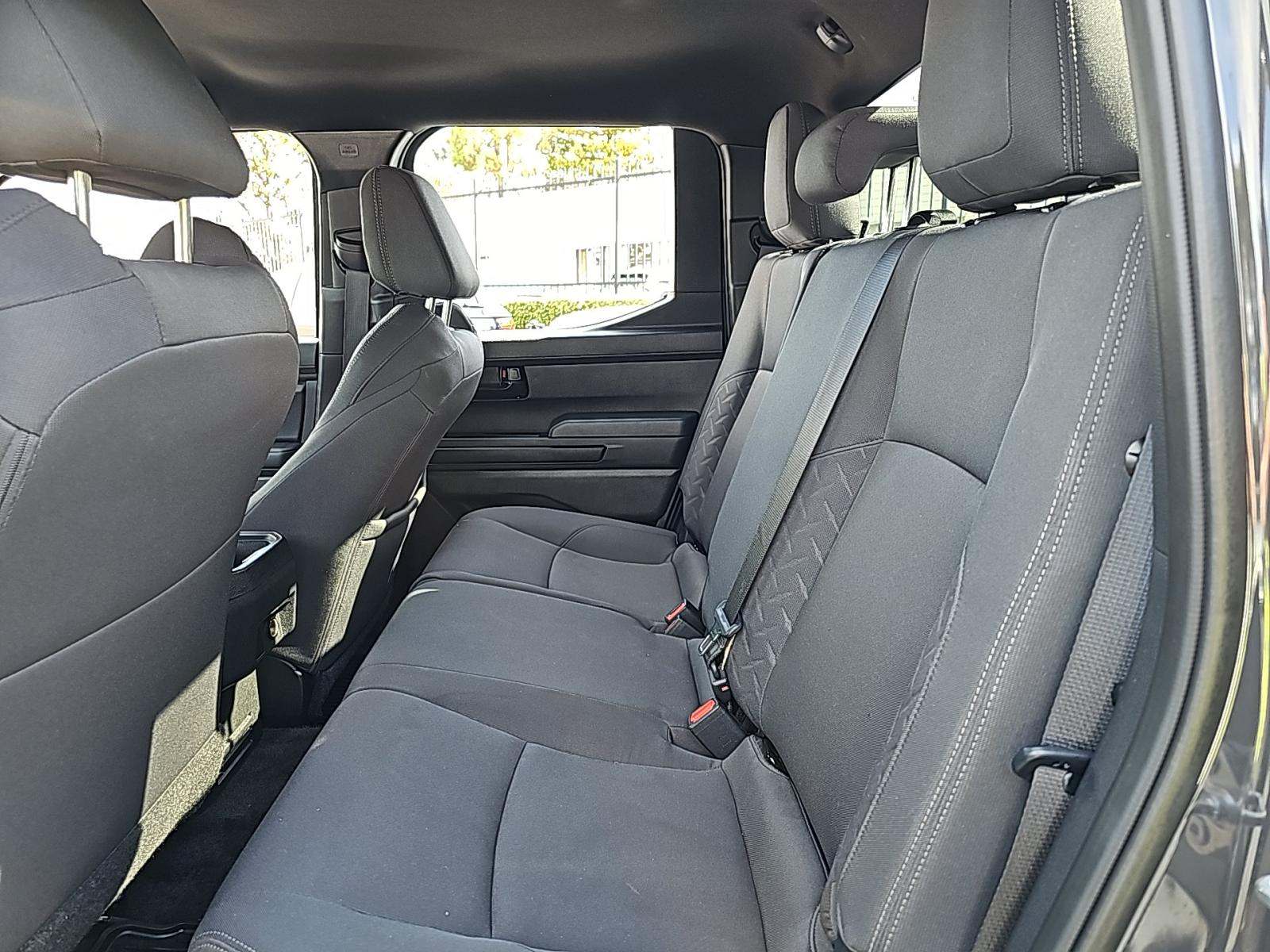 2024 Toyota Tacoma SR5 AWD