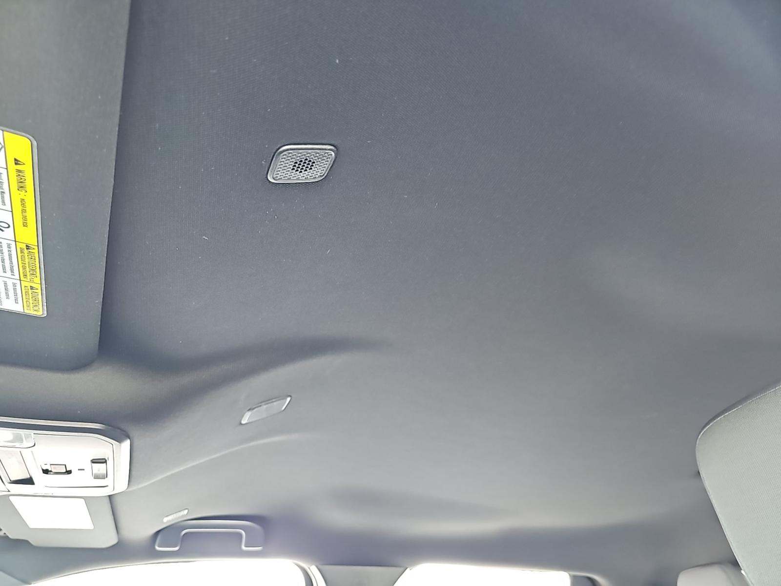 2024 Toyota Tacoma SR5 AWD