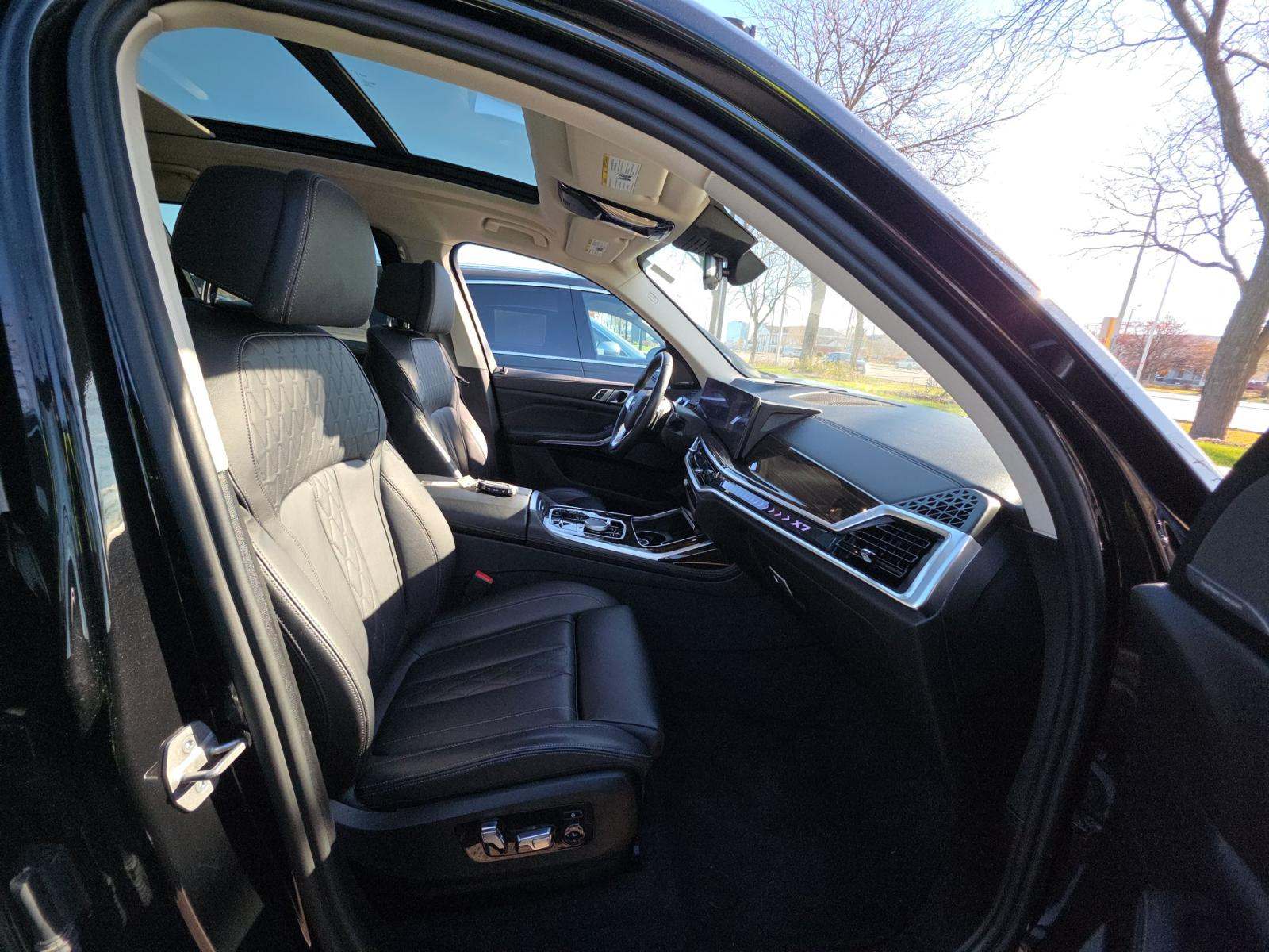 2023 BMW X7 xDrive40i AWD