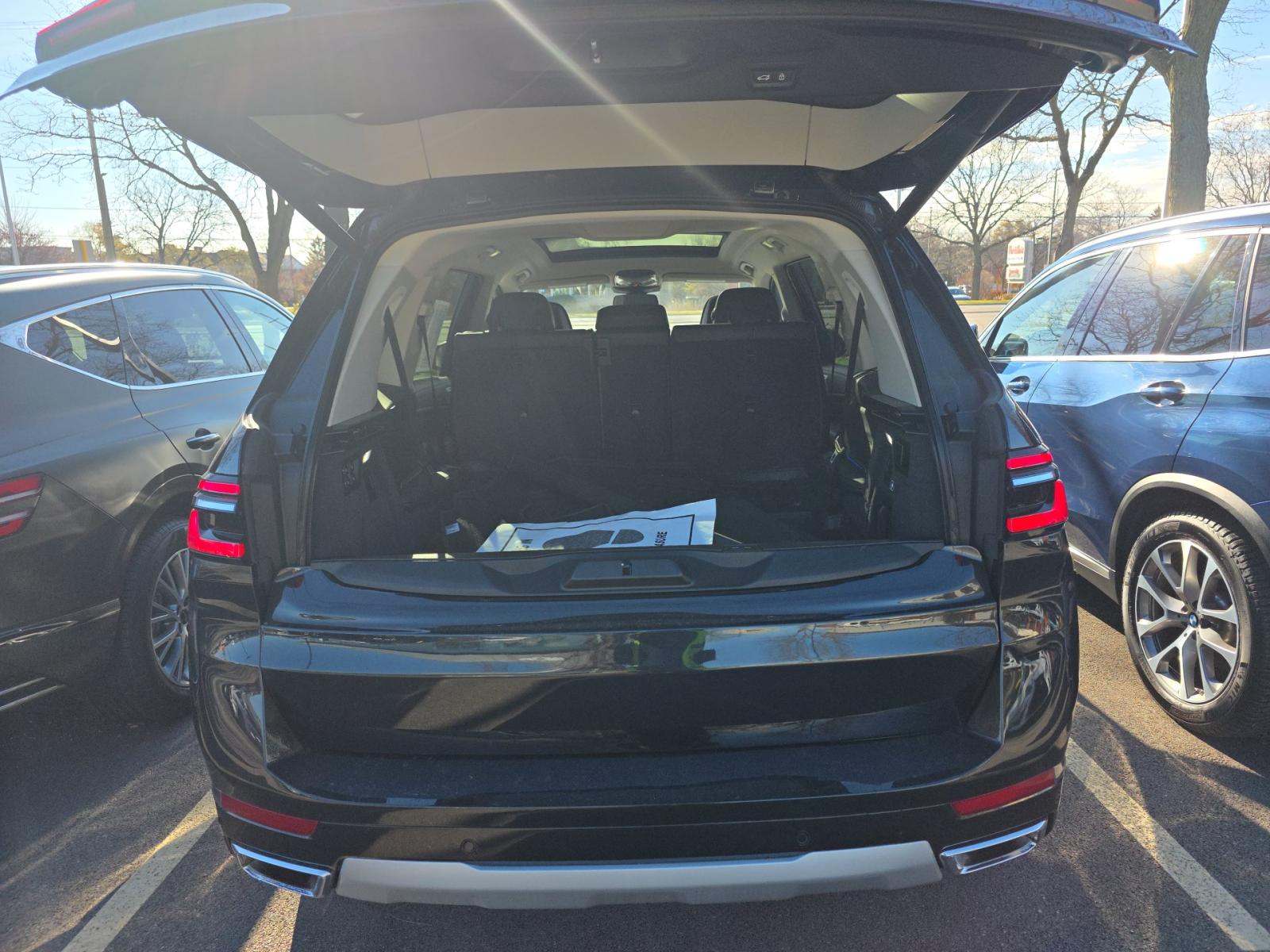 2023 BMW X7 xDrive40i AWD