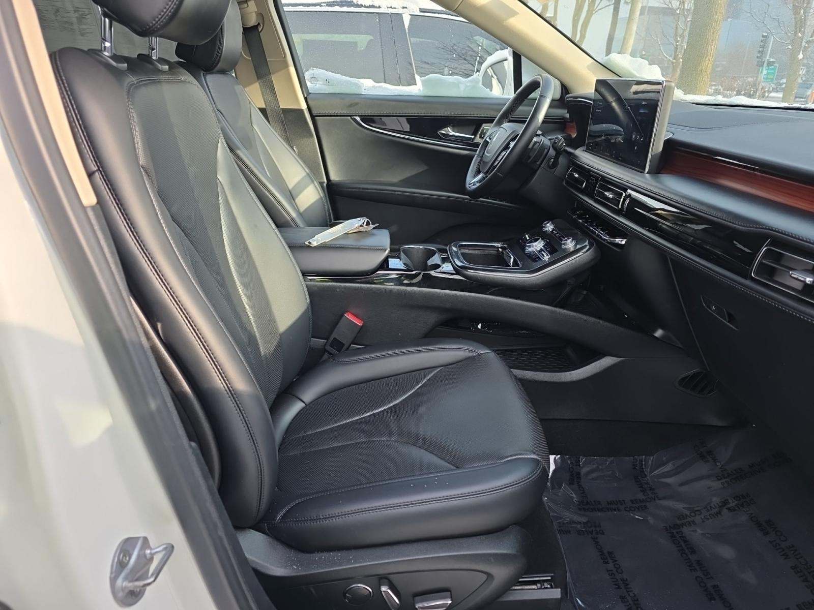 2022 Lincoln Nautilus Reserve AWD