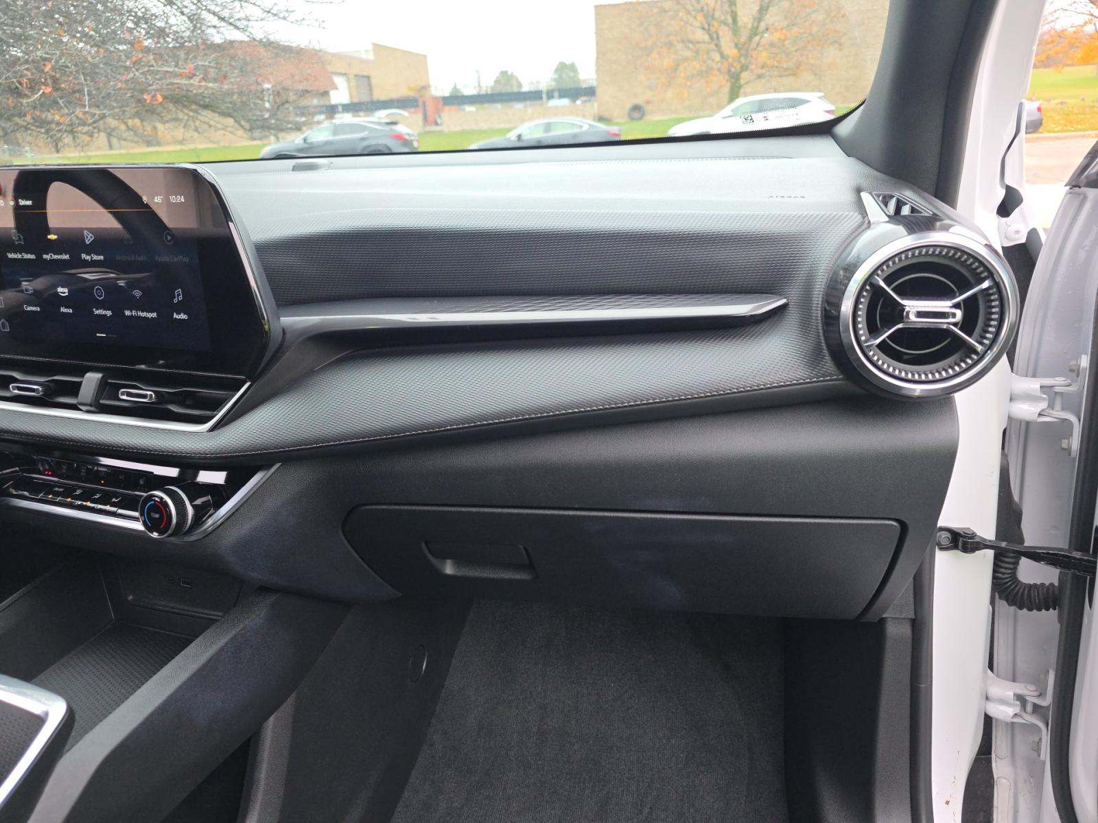 2025 Chevrolet Equinox LT FWD