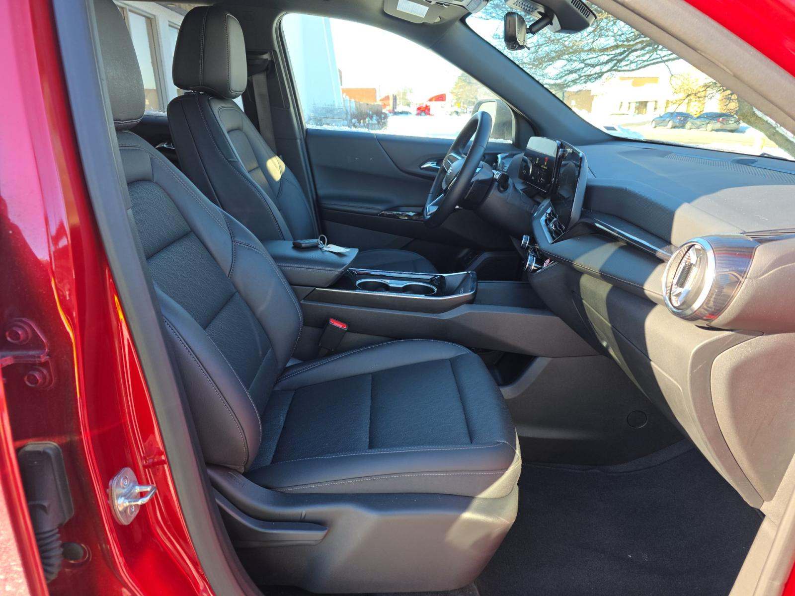 2025 Chevrolet Equinox LT FWD