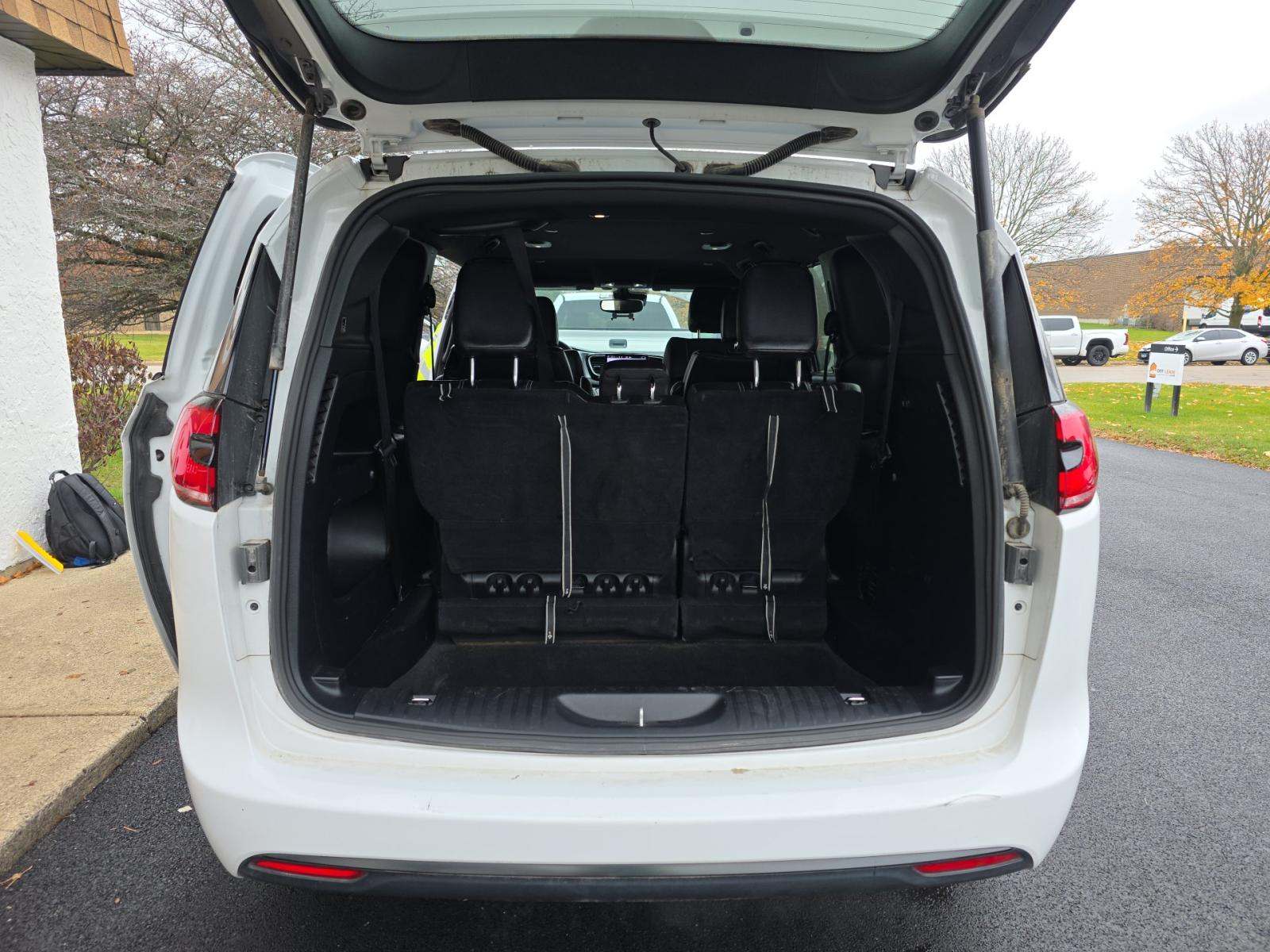 2022 Chrysler Pacifica Touring L AWD