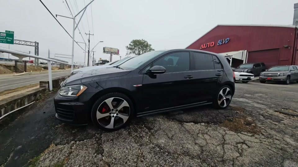 2017 Volkswagen Golf GTI S Hatchback