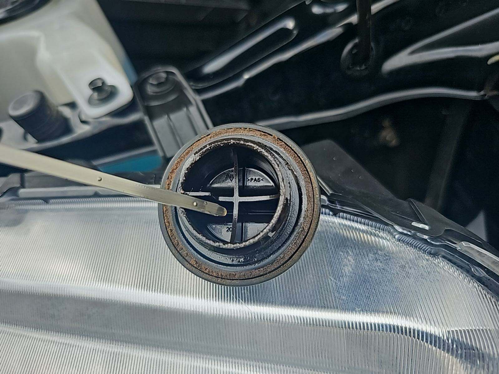 2022 Toyota Tacoma SR AWD