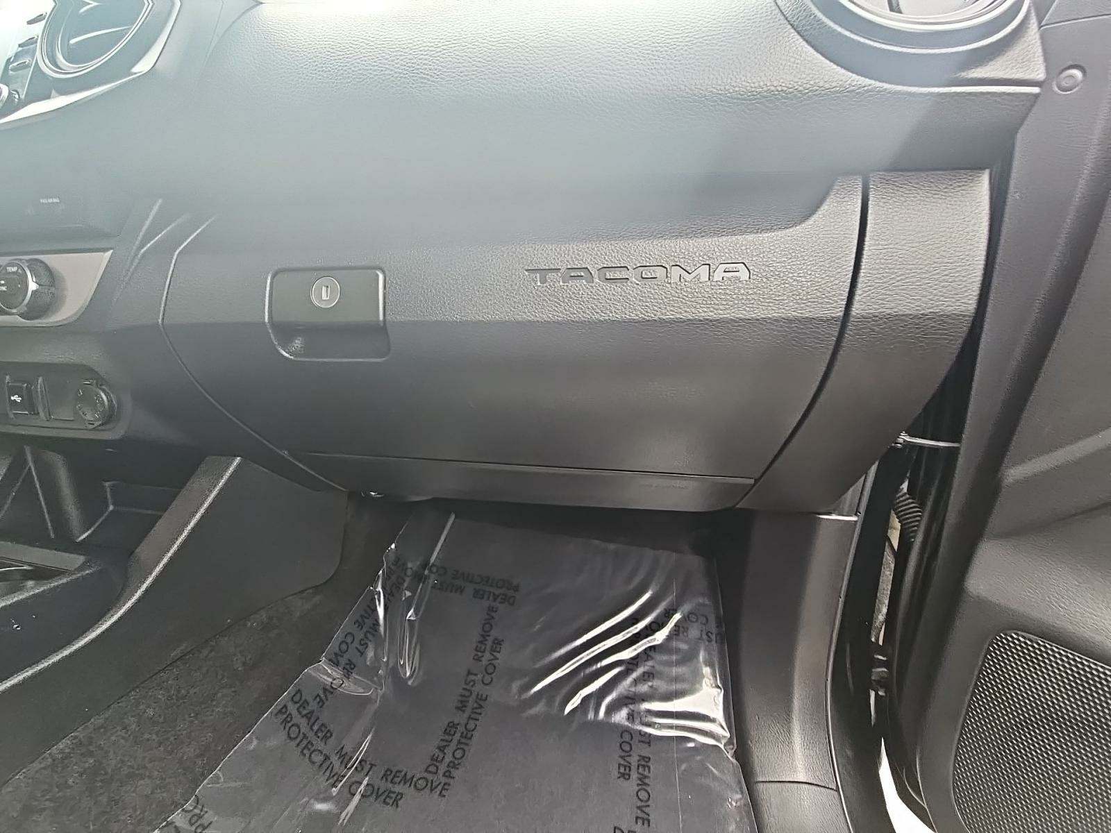 2022 Toyota Tacoma SR AWD