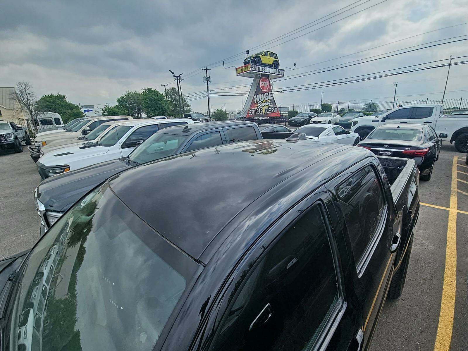 2022 Toyota Tacoma SR AWD