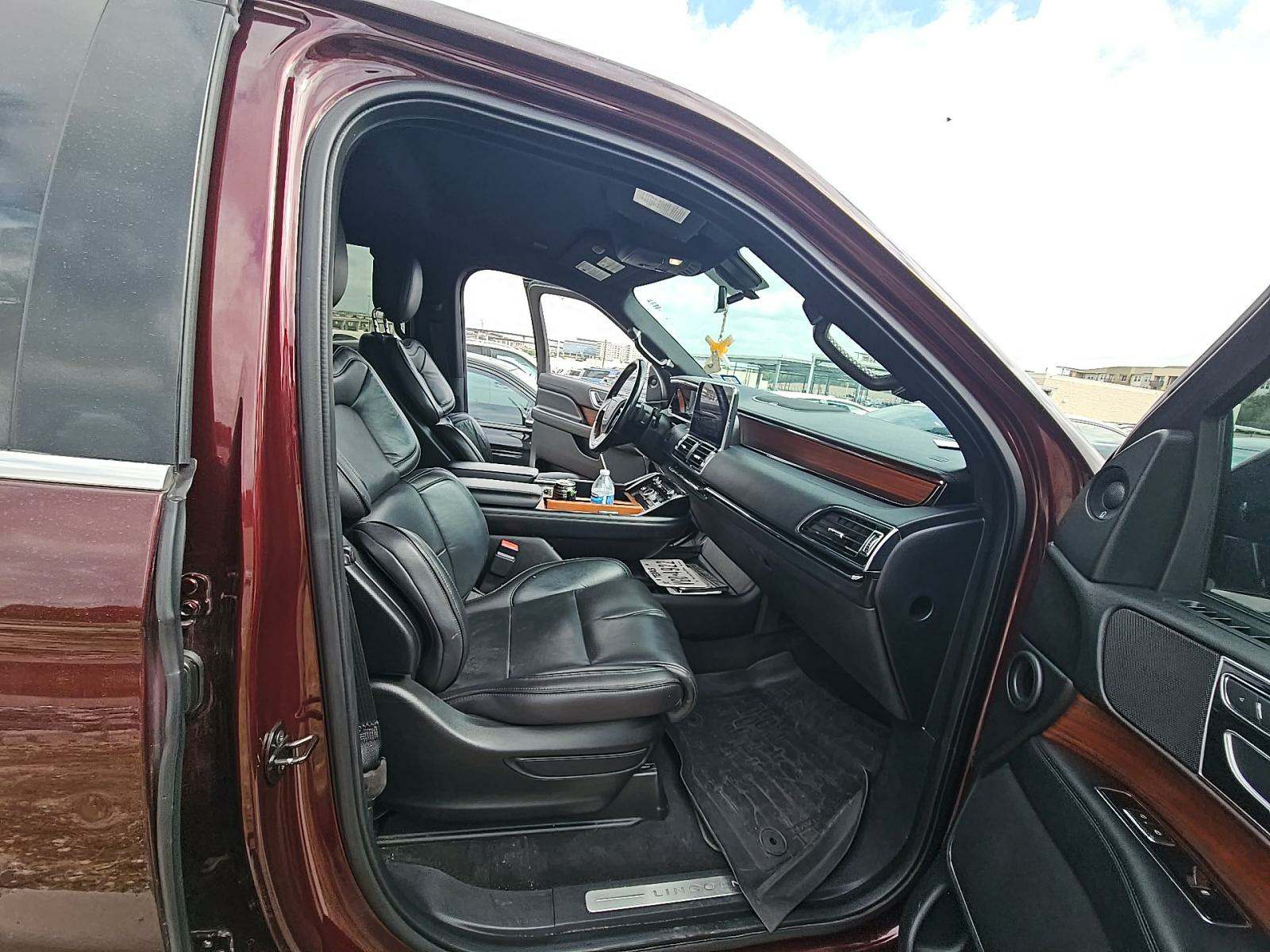 2018 Lincoln Navigator Premiere RWD