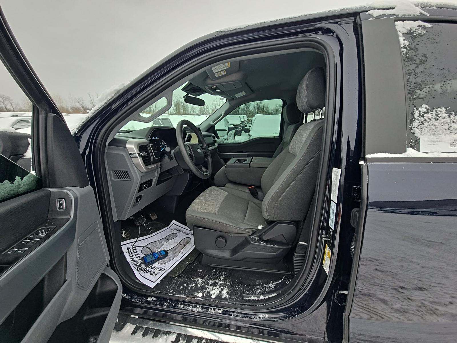 2023 Ford F-150 XLT AWD