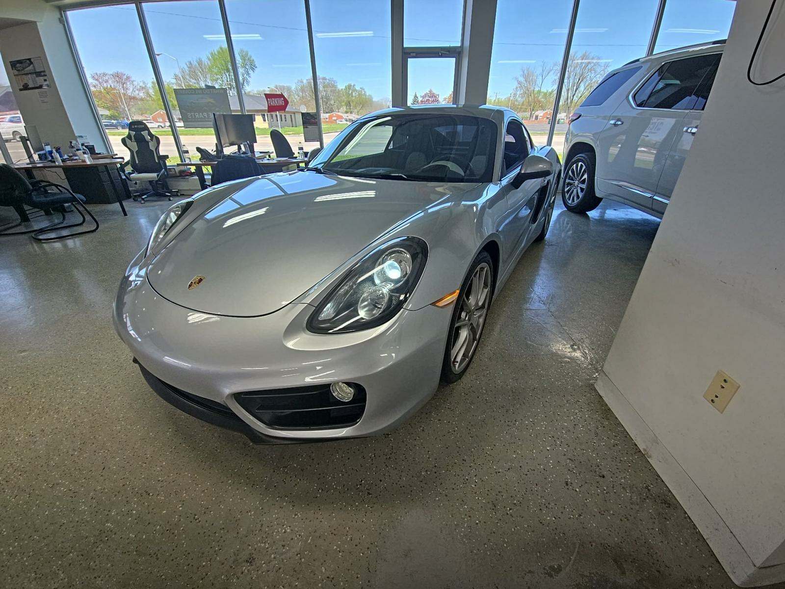 2015 Porsche Cayman Base RWD