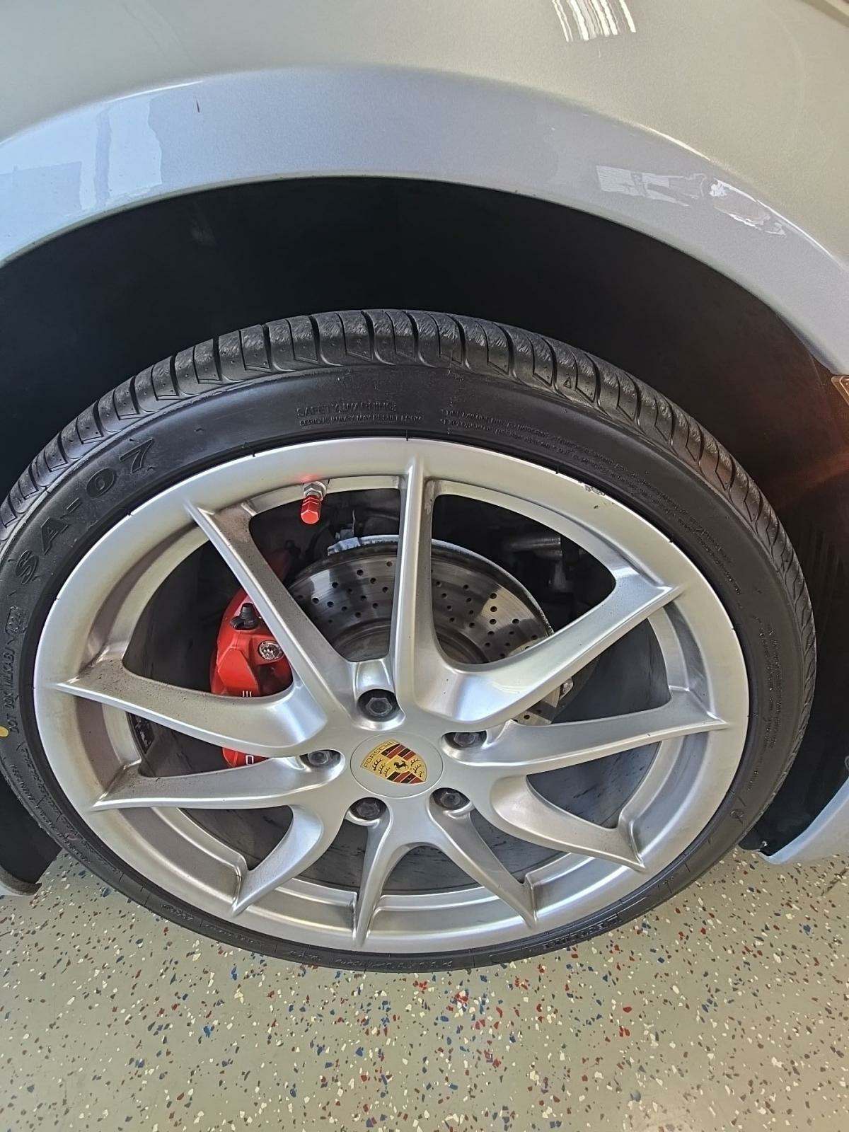 2015 Porsche Cayman Base RWD