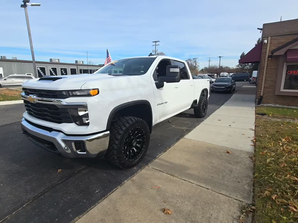 2025 Chevrolet Silverado 2500HD LT AWD