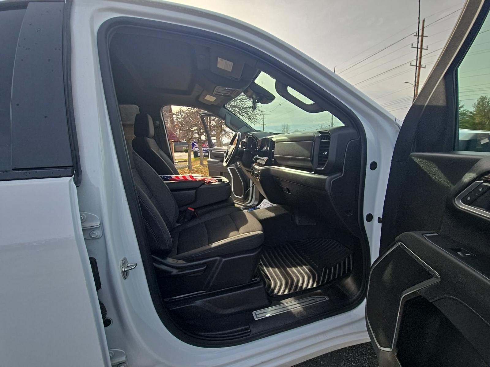 2025 Chevrolet Silverado 2500HD LT AWD