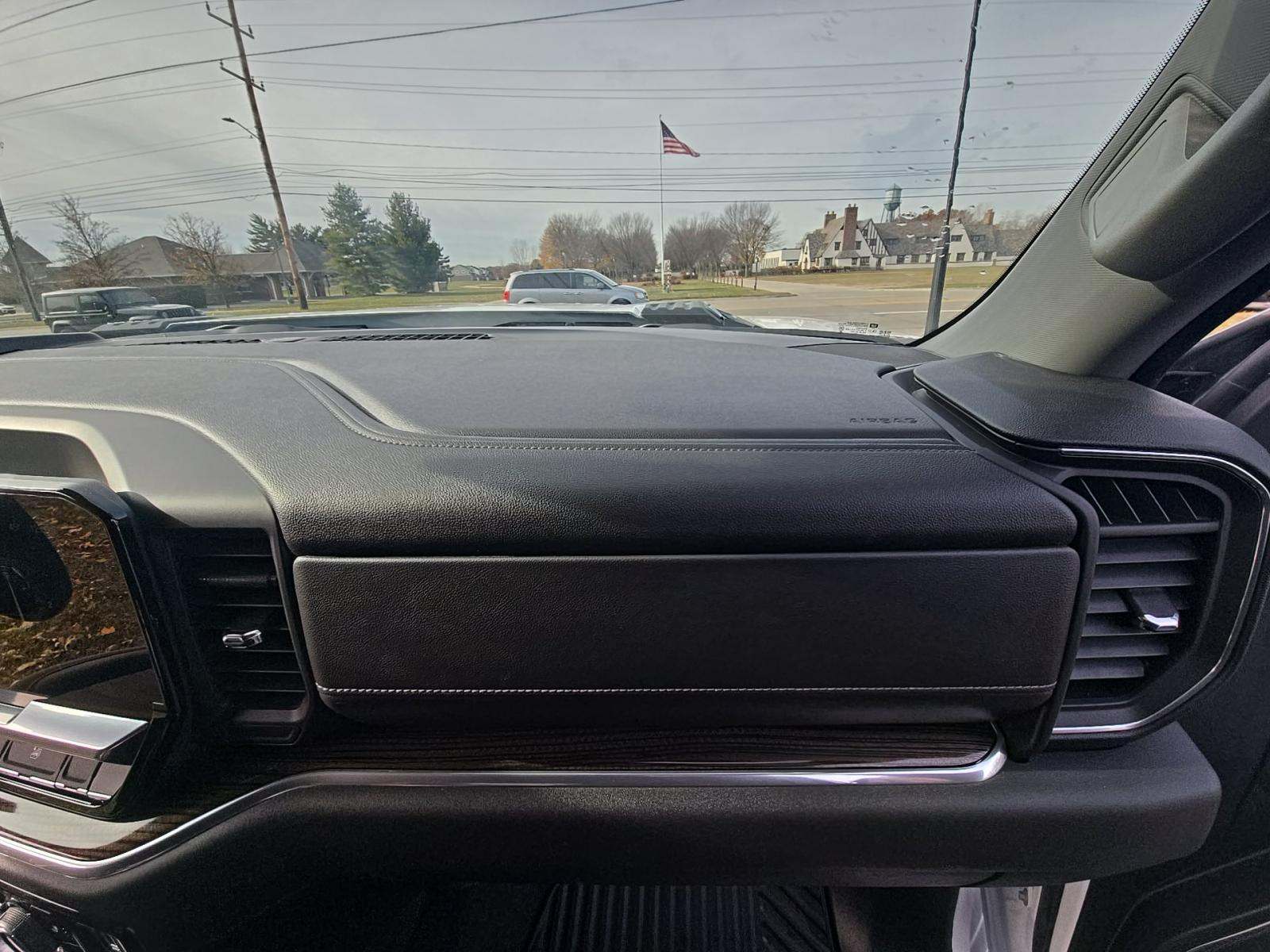 2025 Chevrolet Silverado 2500HD LT AWD