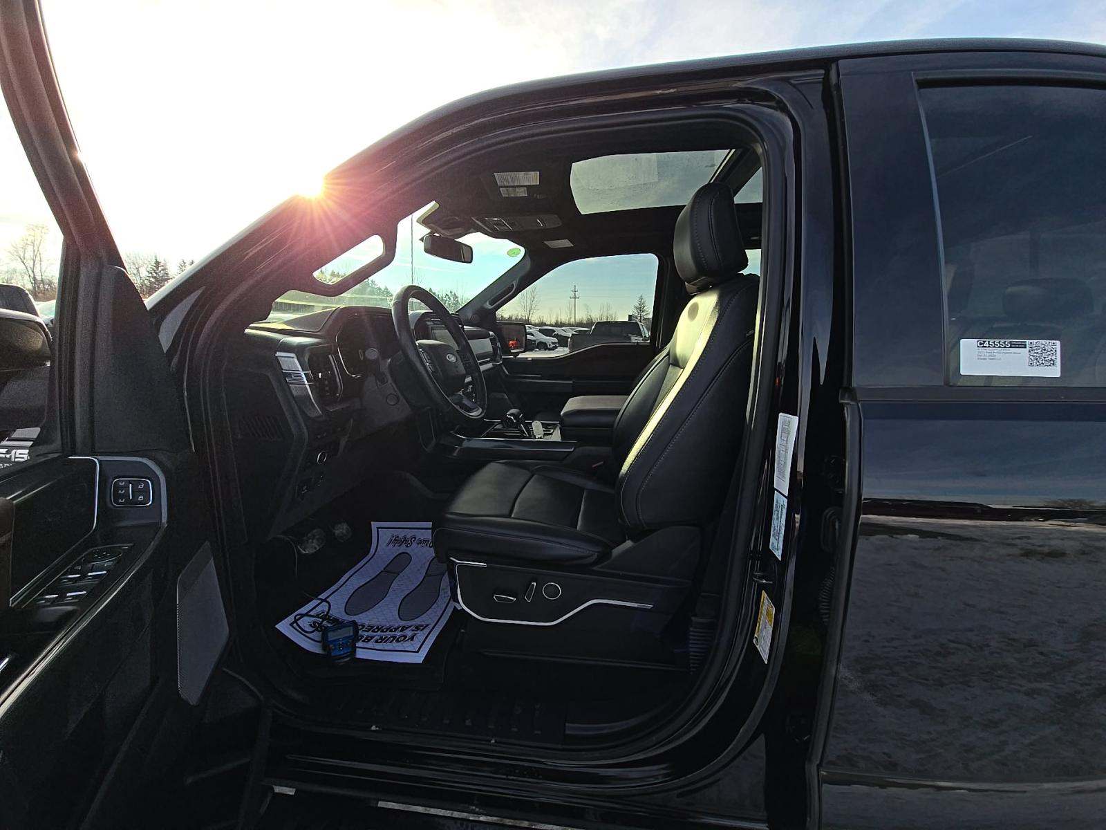 2023 Ford F-150 Hybrid Lariat AWD