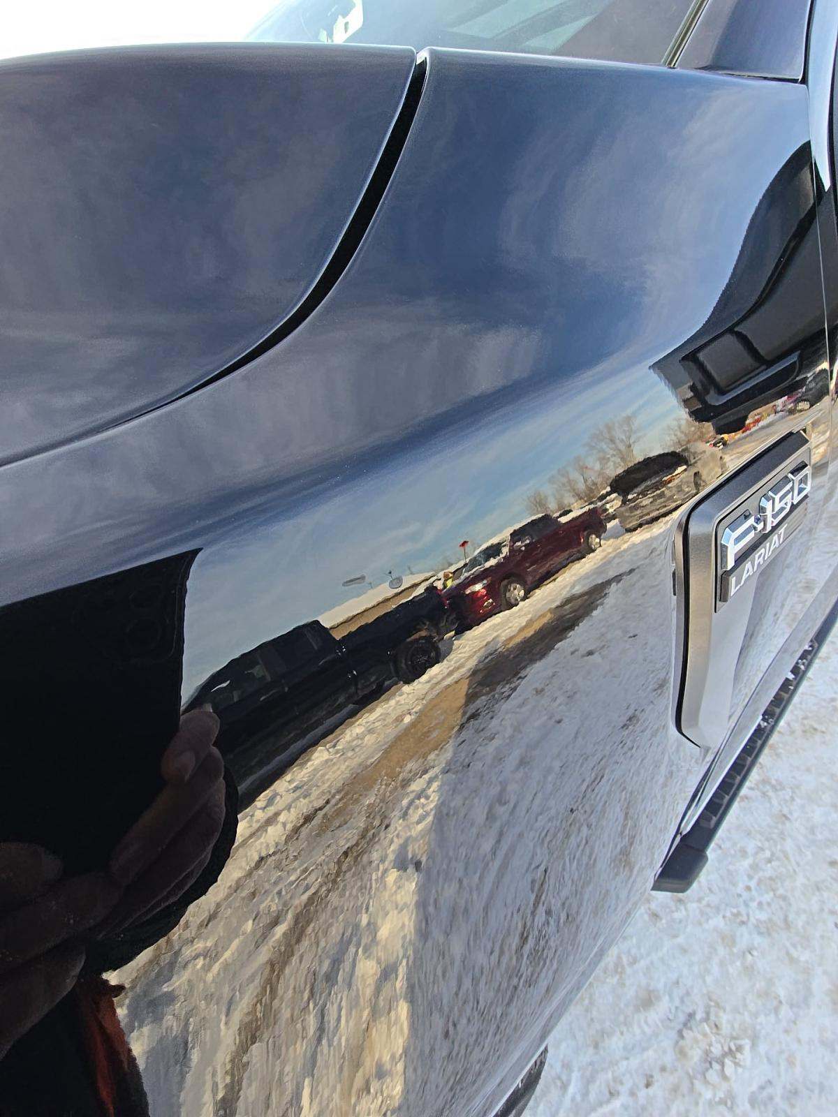 2023 Ford F-150 Hybrid Lariat AWD