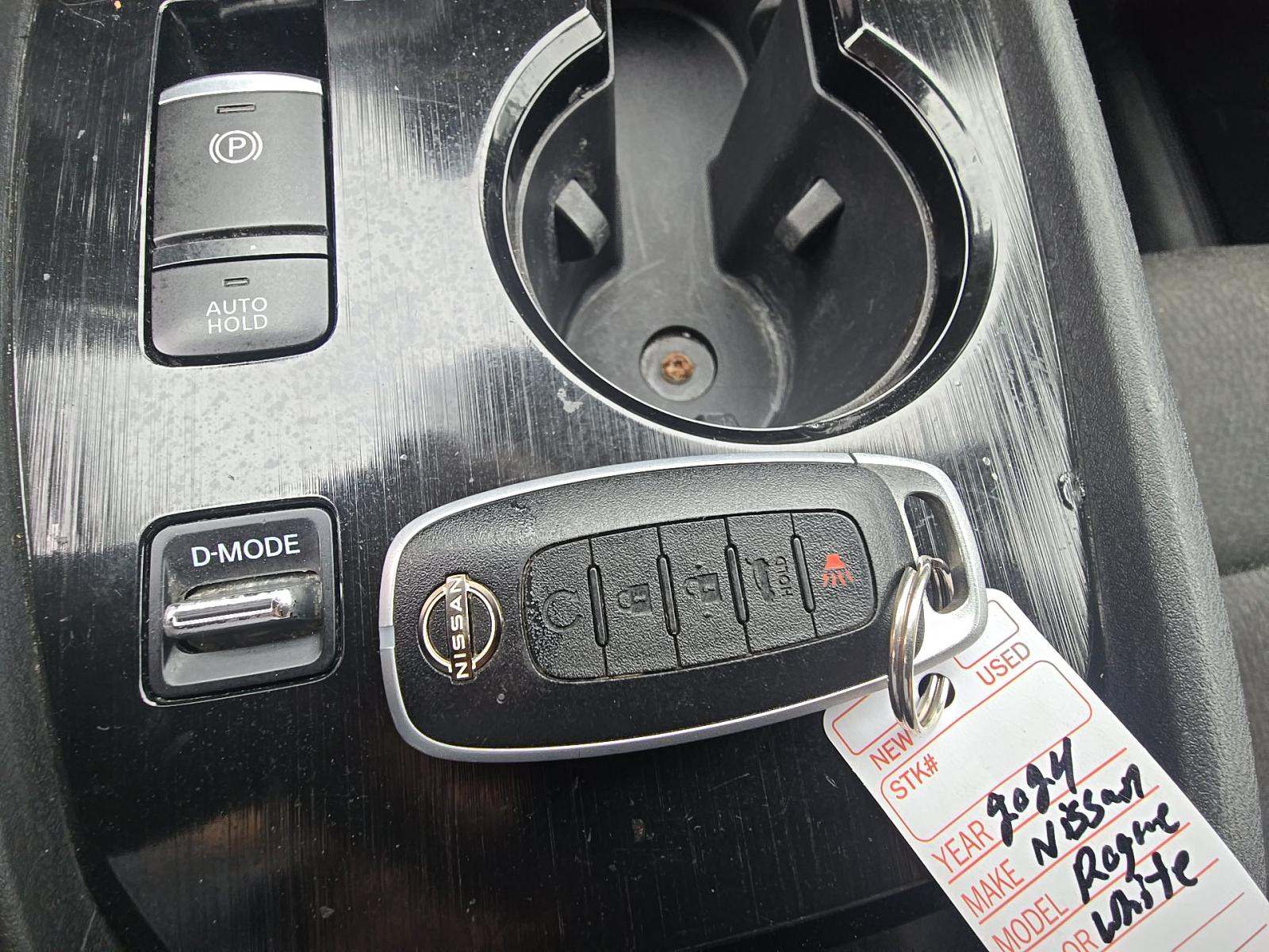 2024 Nissan Rogue SV FWD