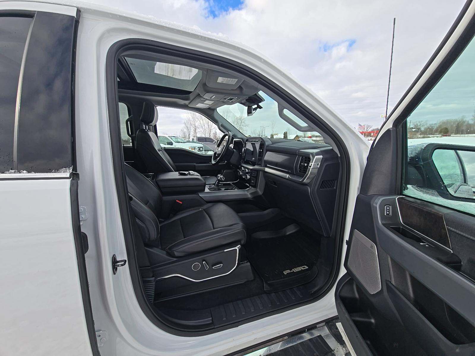 2023 Ford F-150 Lariat AWD