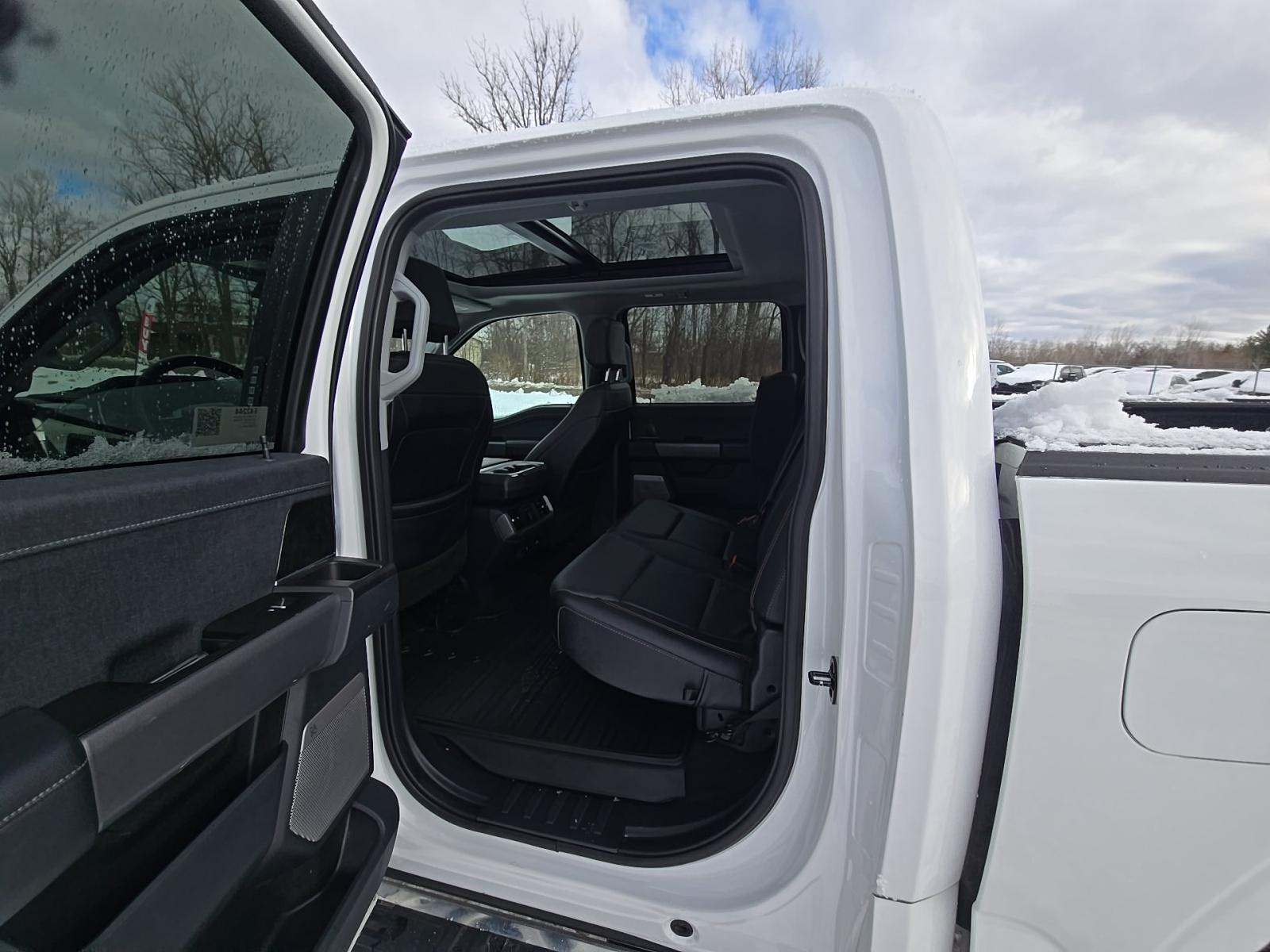 2023 Ford F-150 Lariat AWD