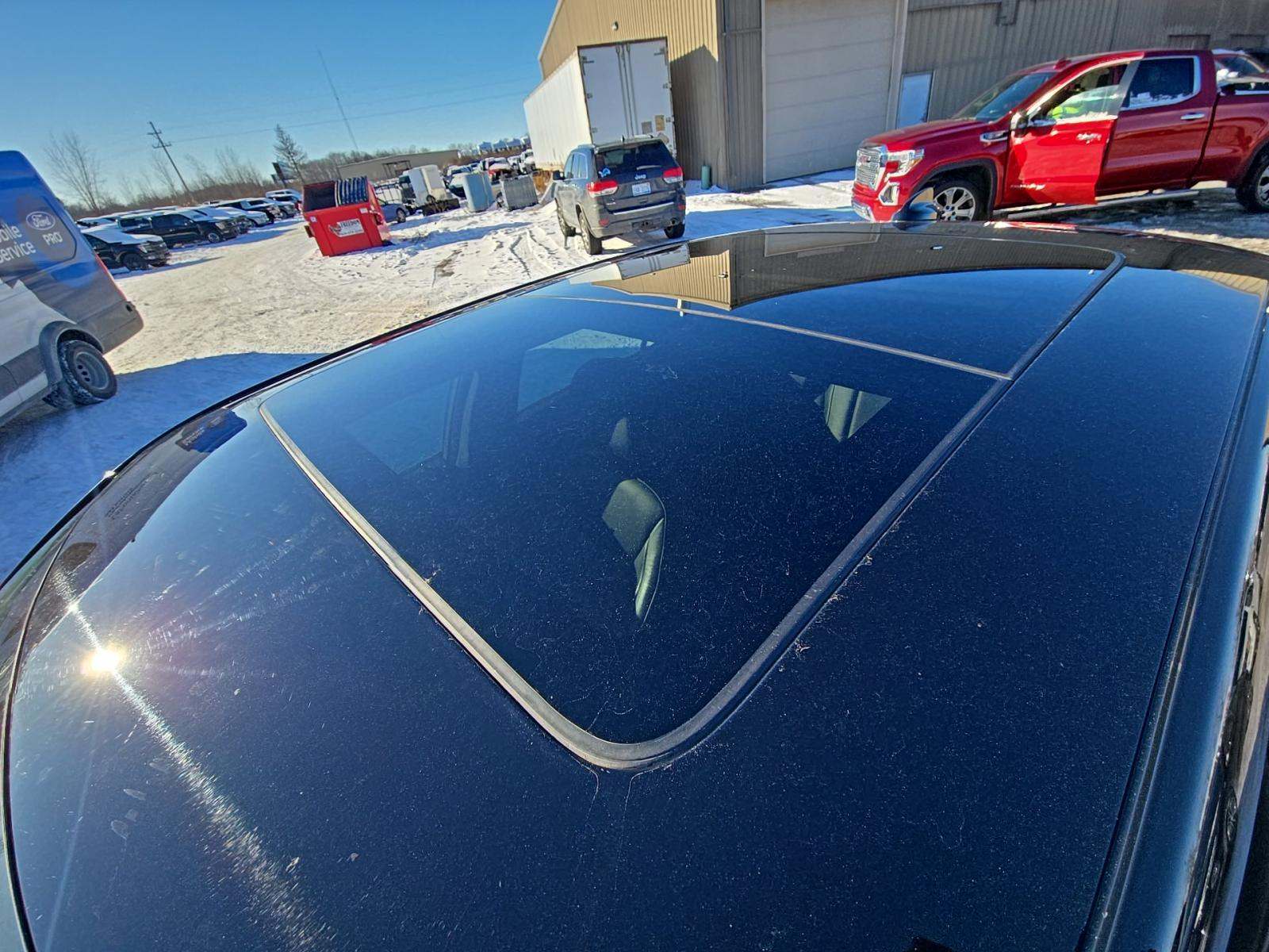 2023 Chrysler 300 Touring L AWD