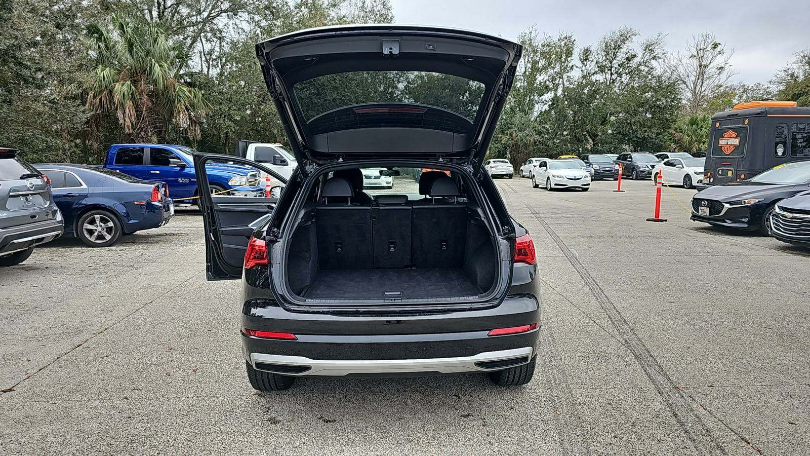 2021 Audi Q3 Premium AWD
