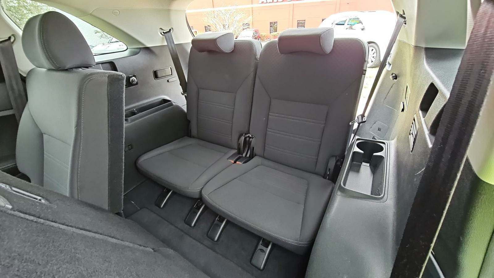 2020 Kia Sorento S V6 FWD