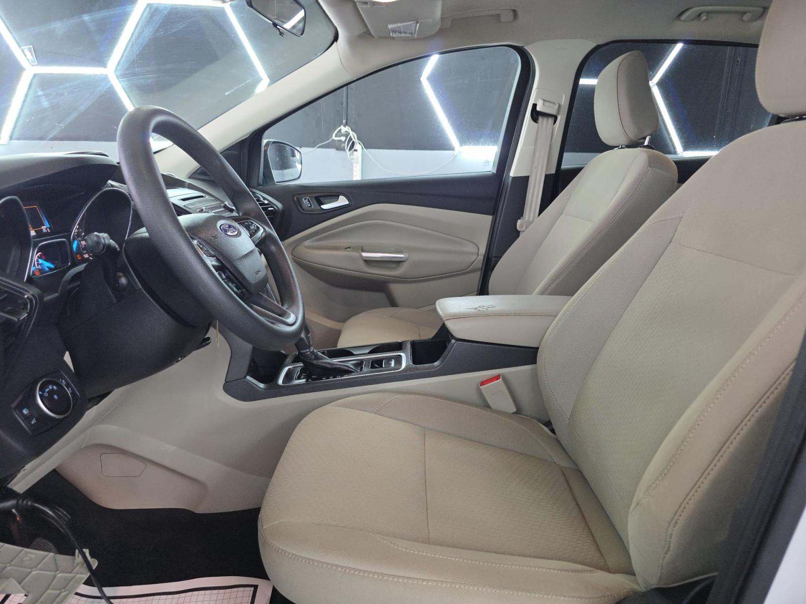 FORD ESCAPE - 6