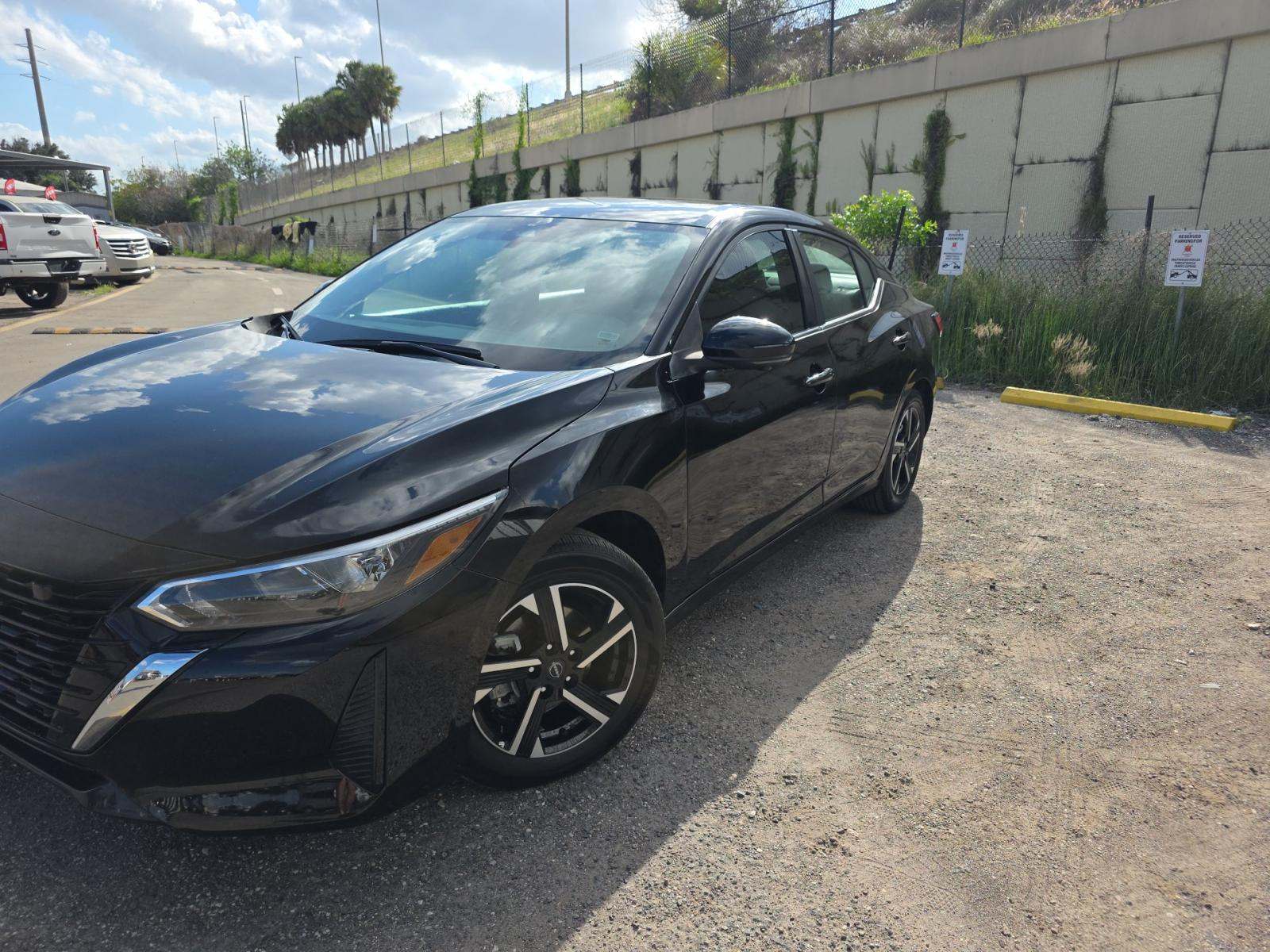 NISSAN SENTRA - 1