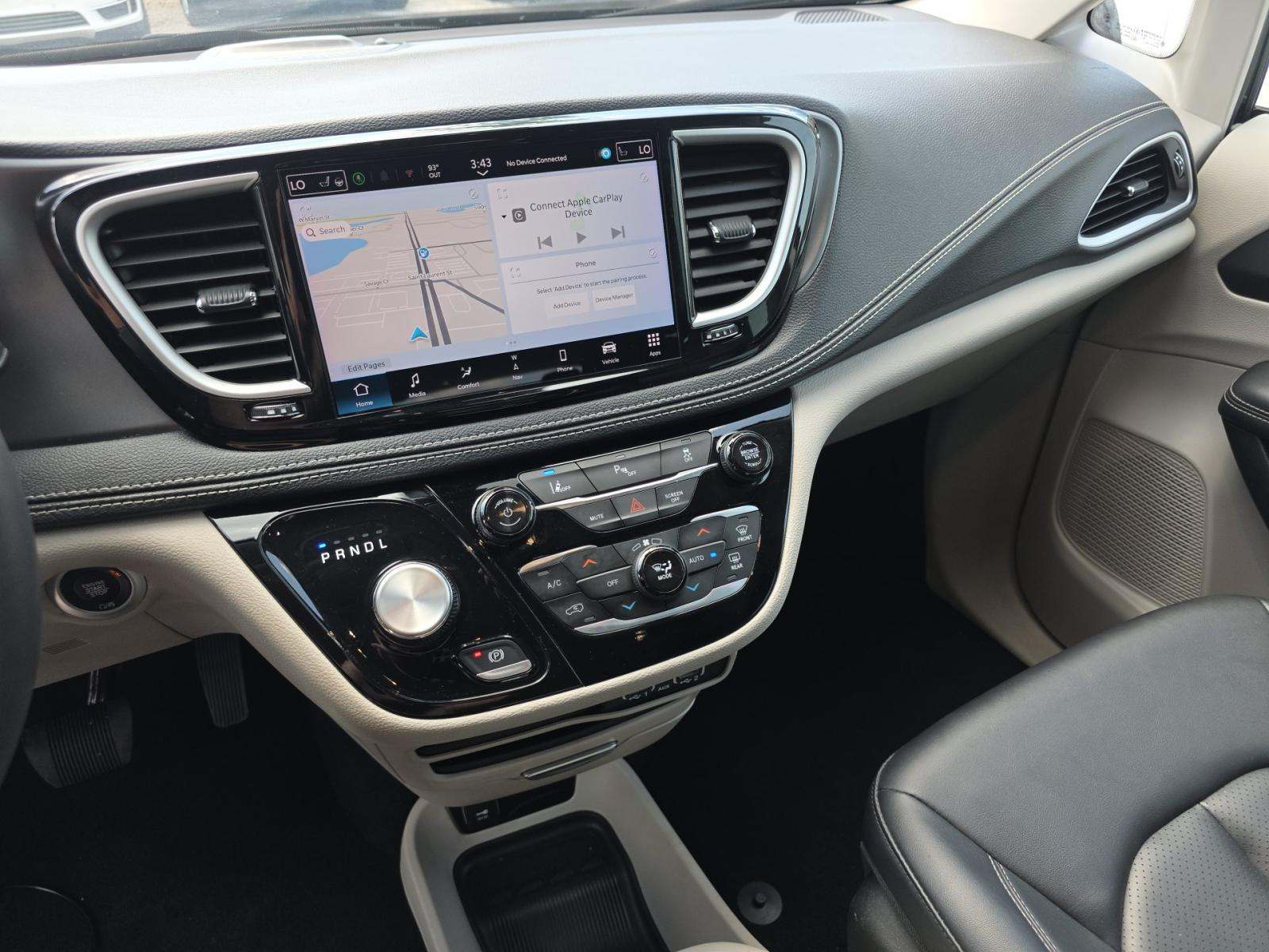 2024 Chrysler Pacifica Hybrid Select FWD