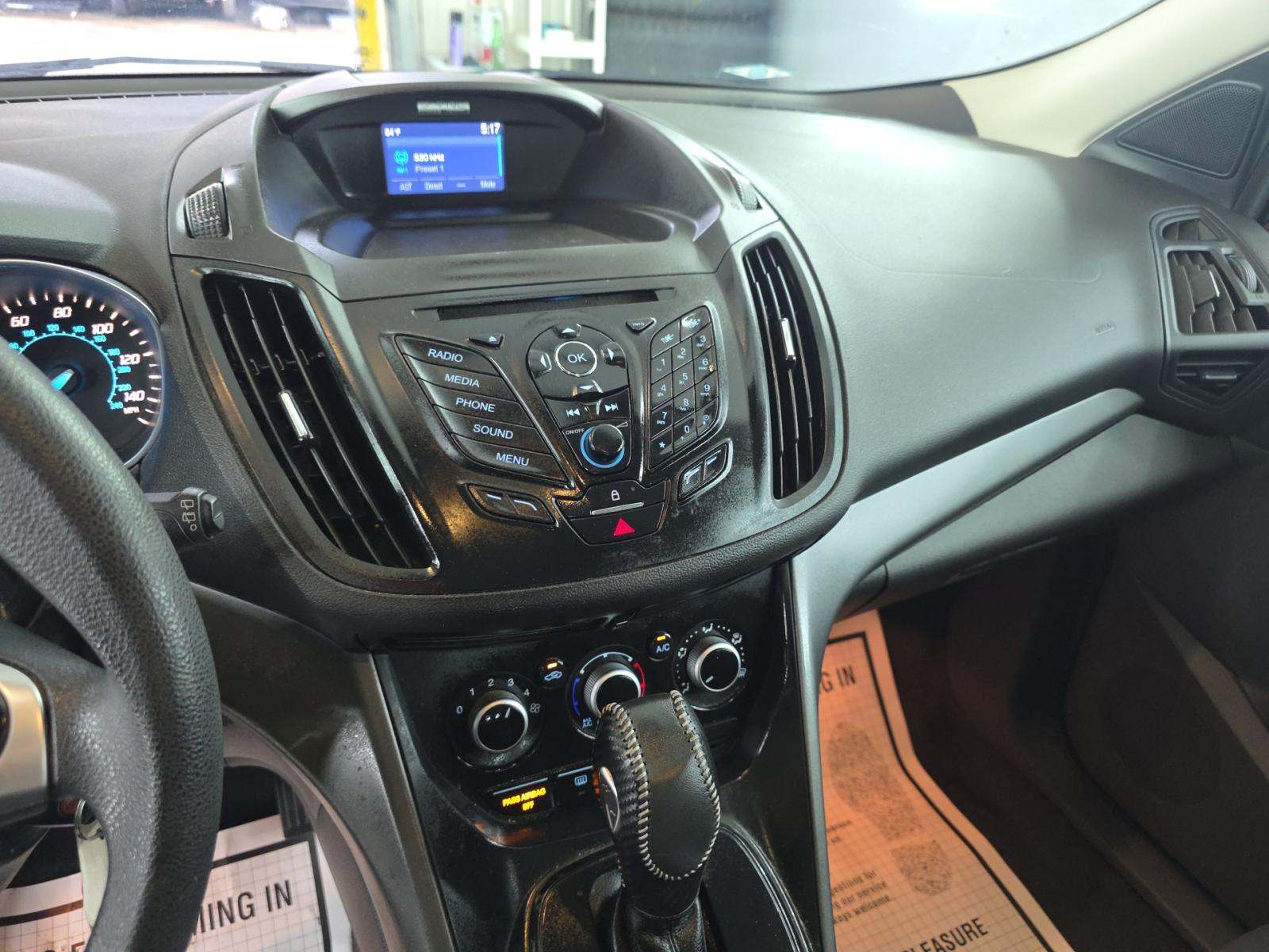 FORD ESCAPE - 10