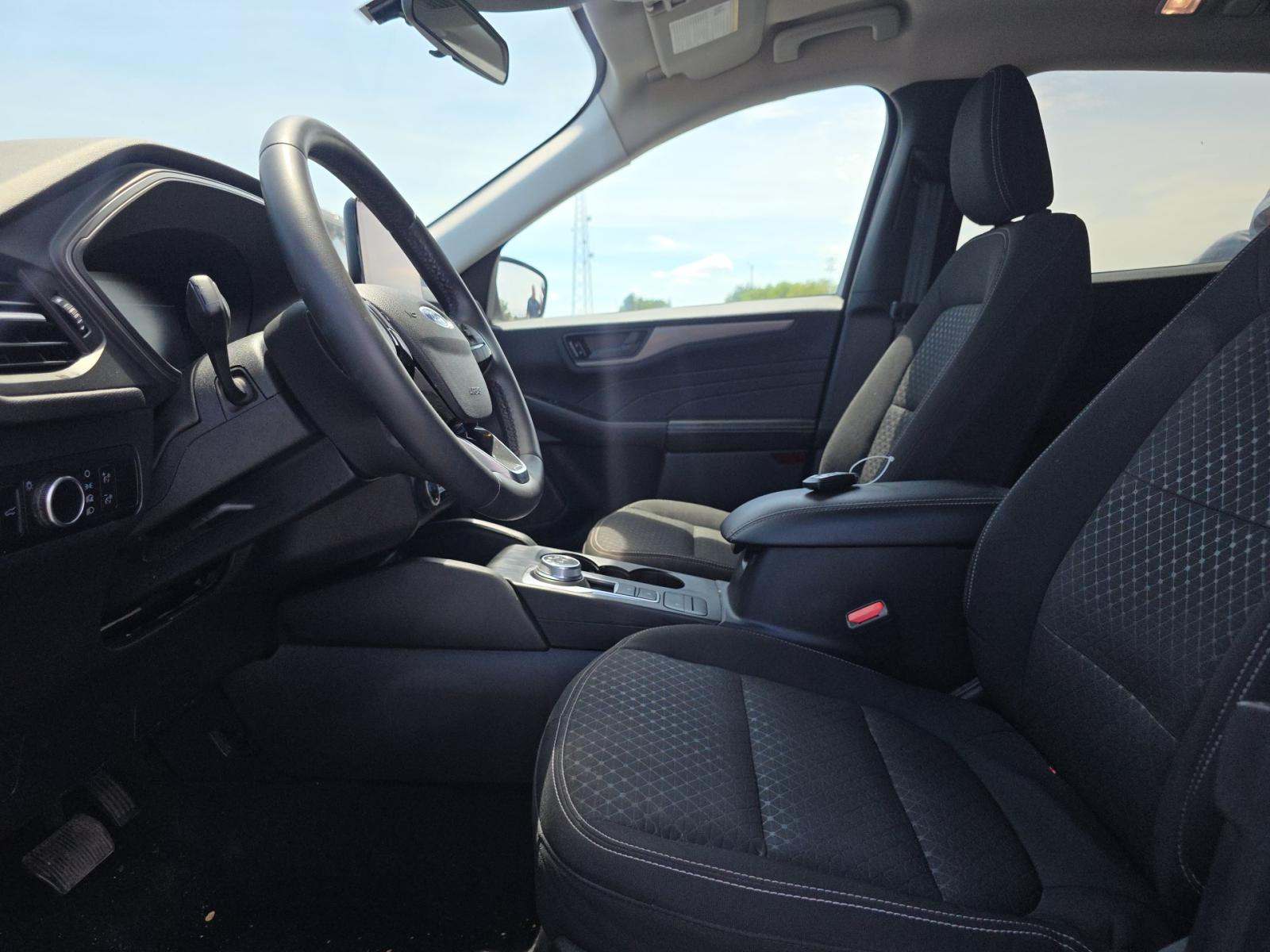 FORD ESCAPE - 6