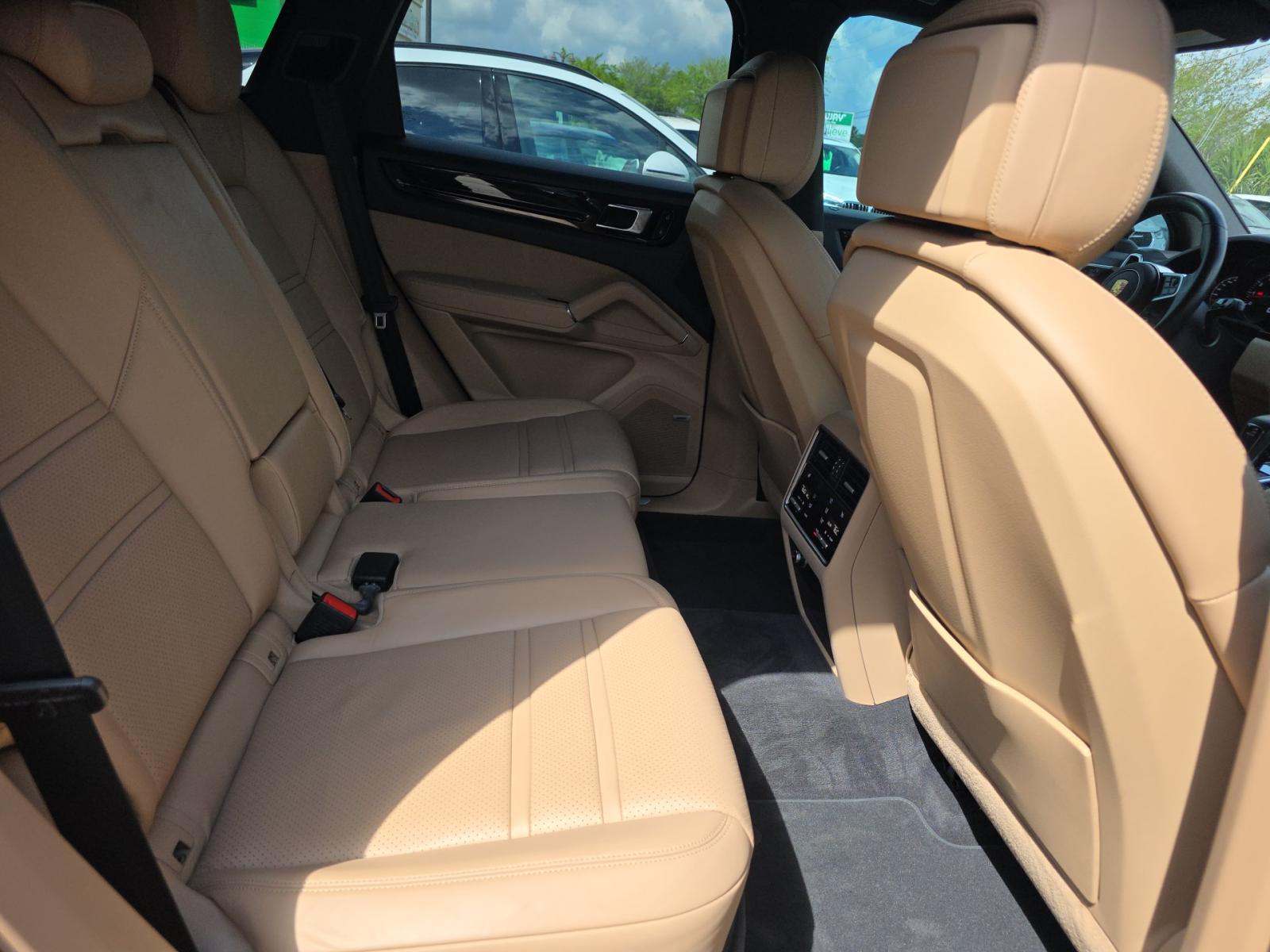 2019 Porsche Cayenne S AWD