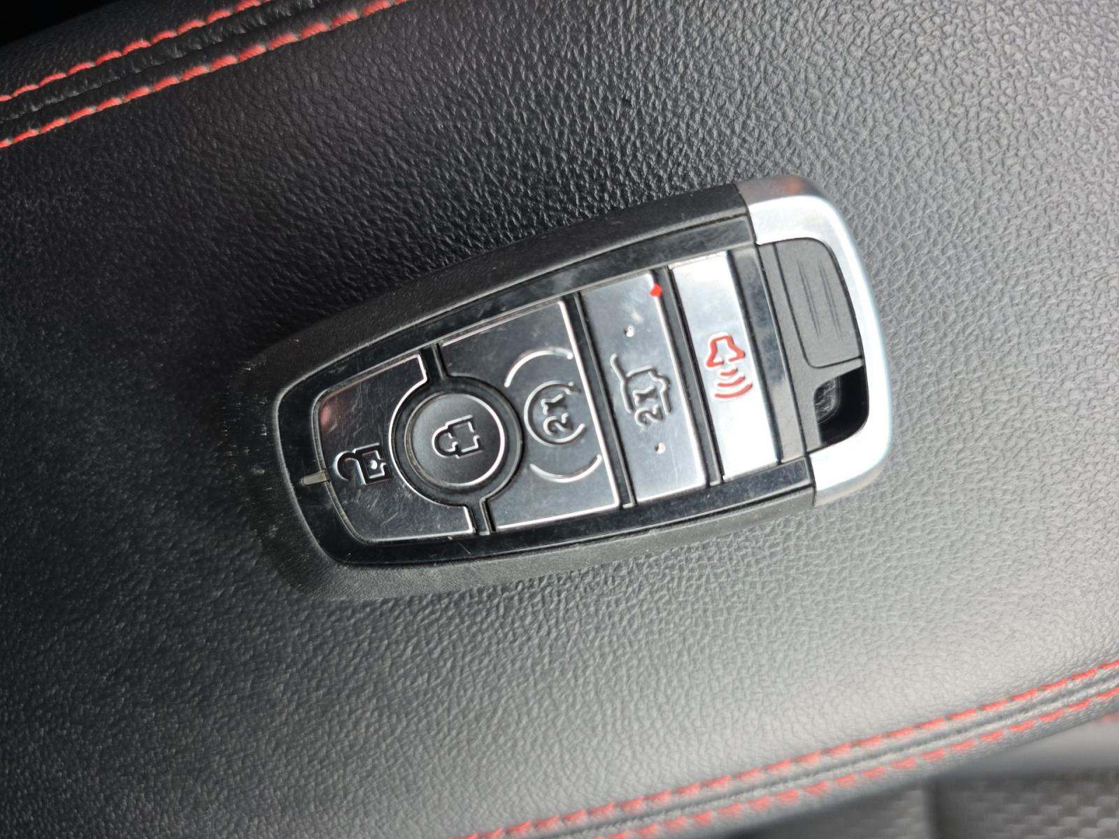 FORD ESCAPE - 8