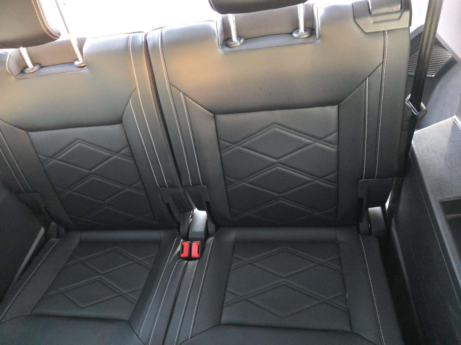 2025 Volkswagen Atlas 2.0T SE FWD