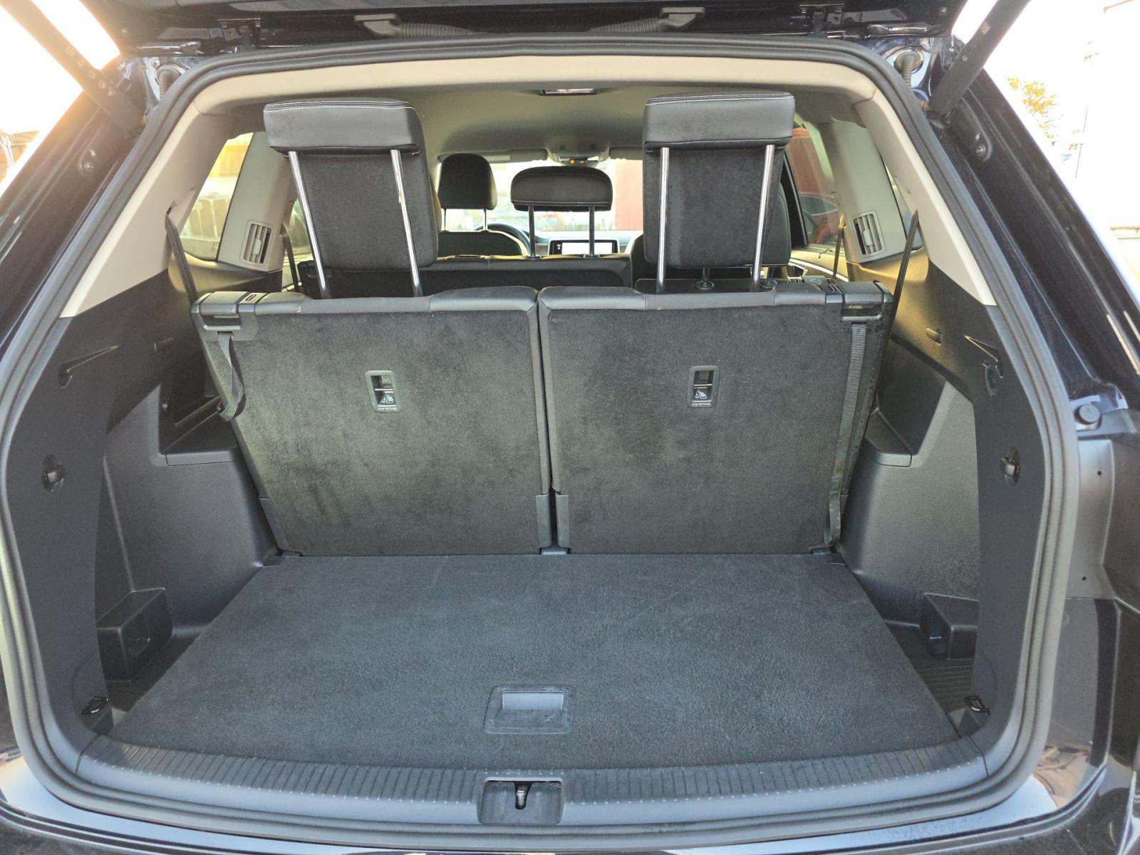 2025 Volkswagen Atlas 2.0T SE FWD