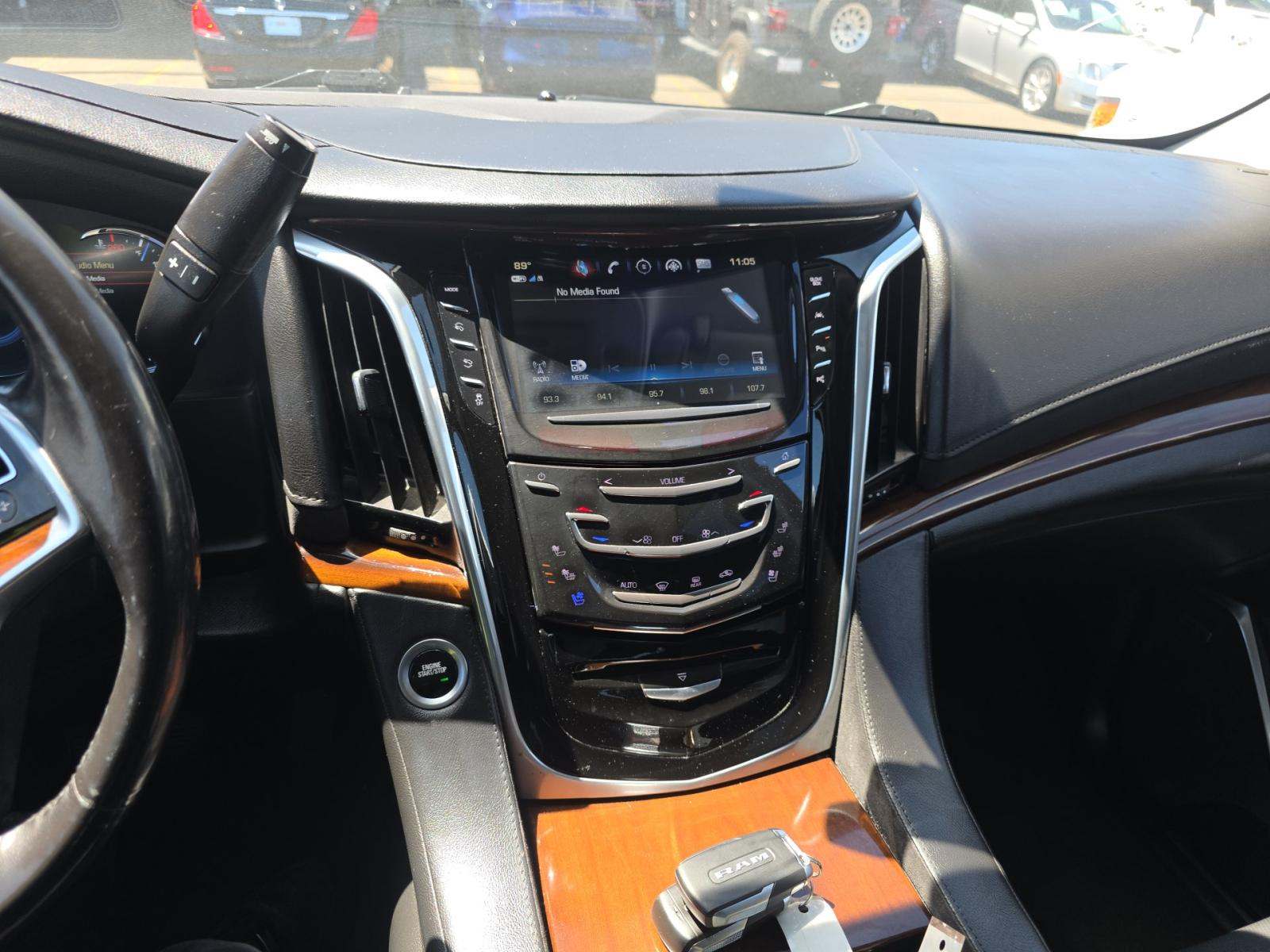 2020 Cadillac Escalade ESV Luxury RWD