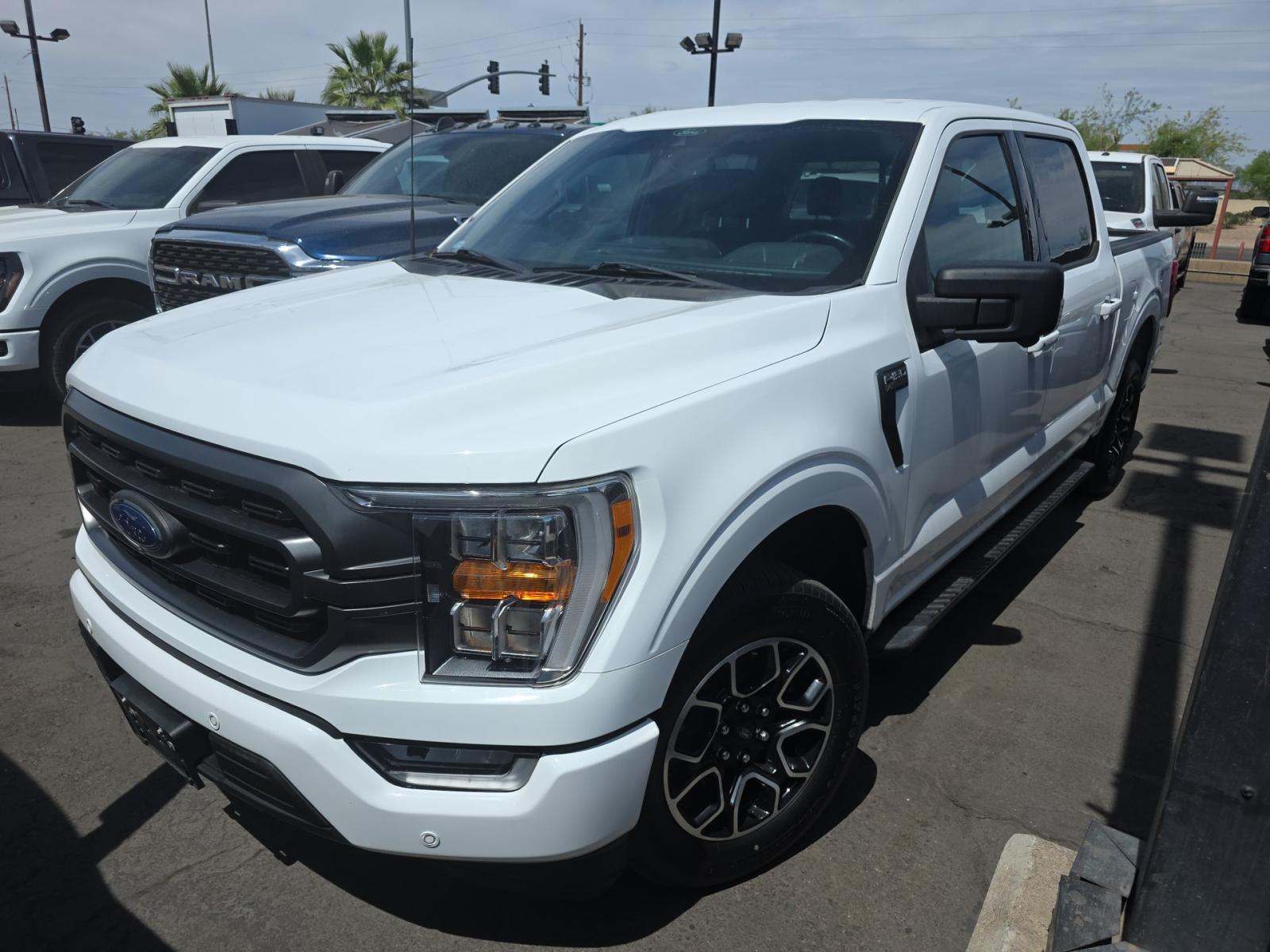 2022 Ford F-150 XLT RWD