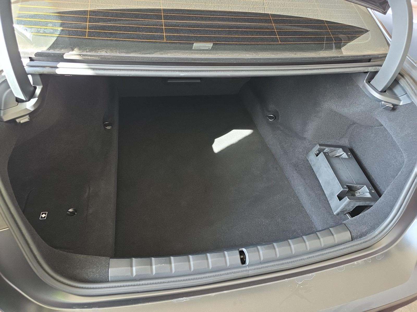 2023 BMW 7 Series 760i xDrive AWD